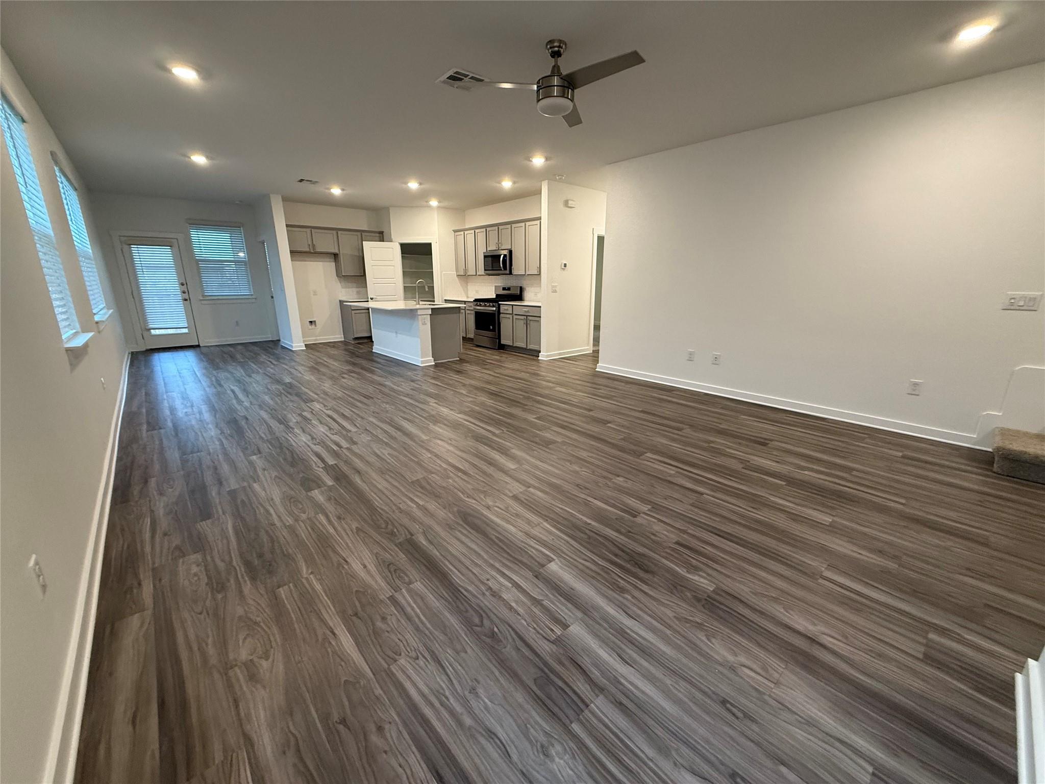 220 Centuryplant Rd, Leander, TX 78641