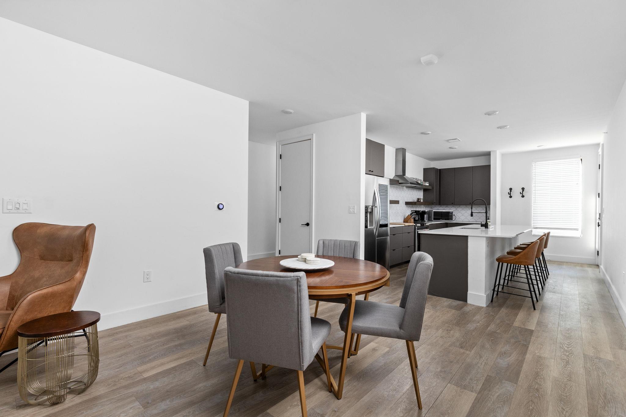 2709 E 5th St # 1306, Austin, TX 78702