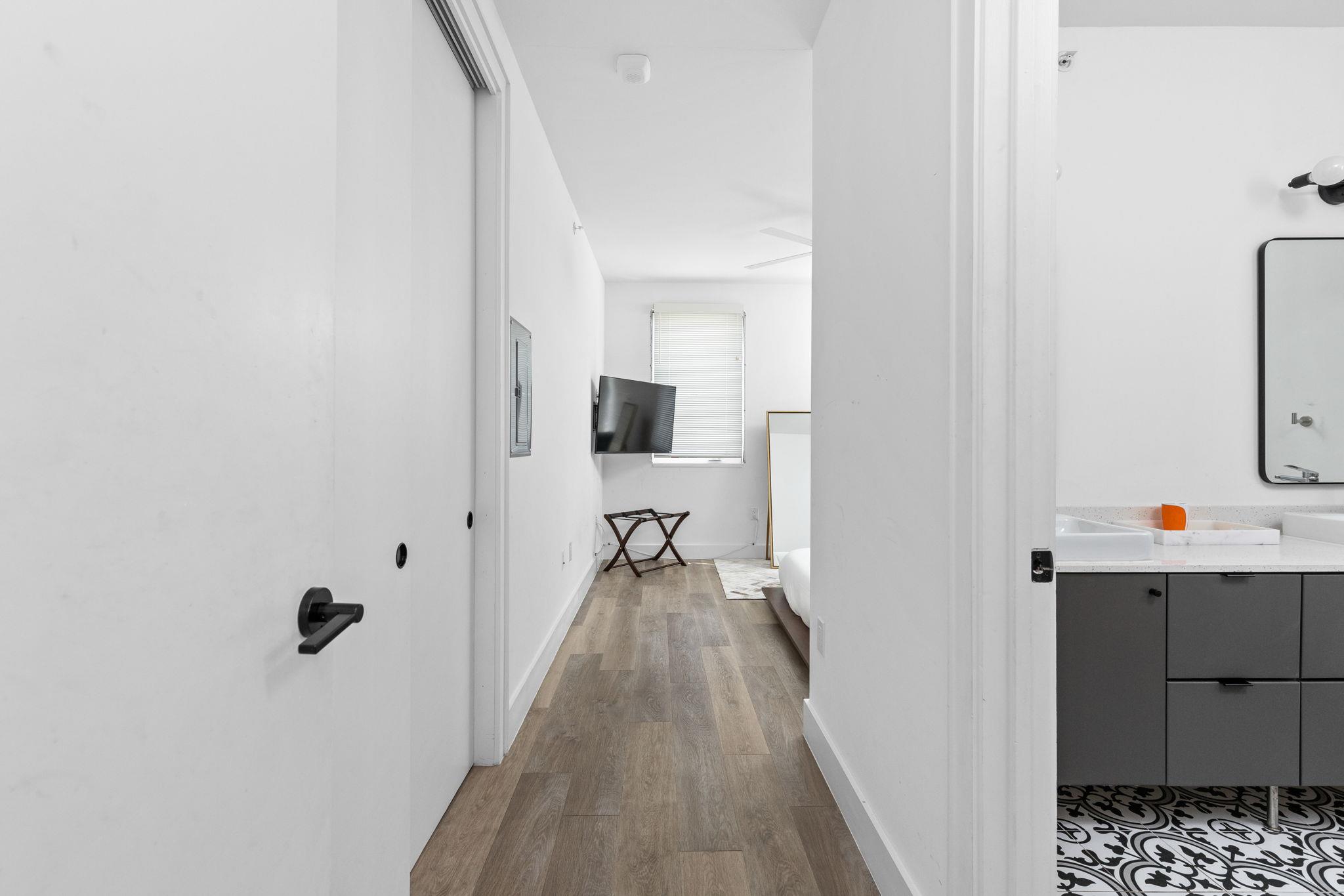 2709 E 5th St # 1306, Austin, TX 78702