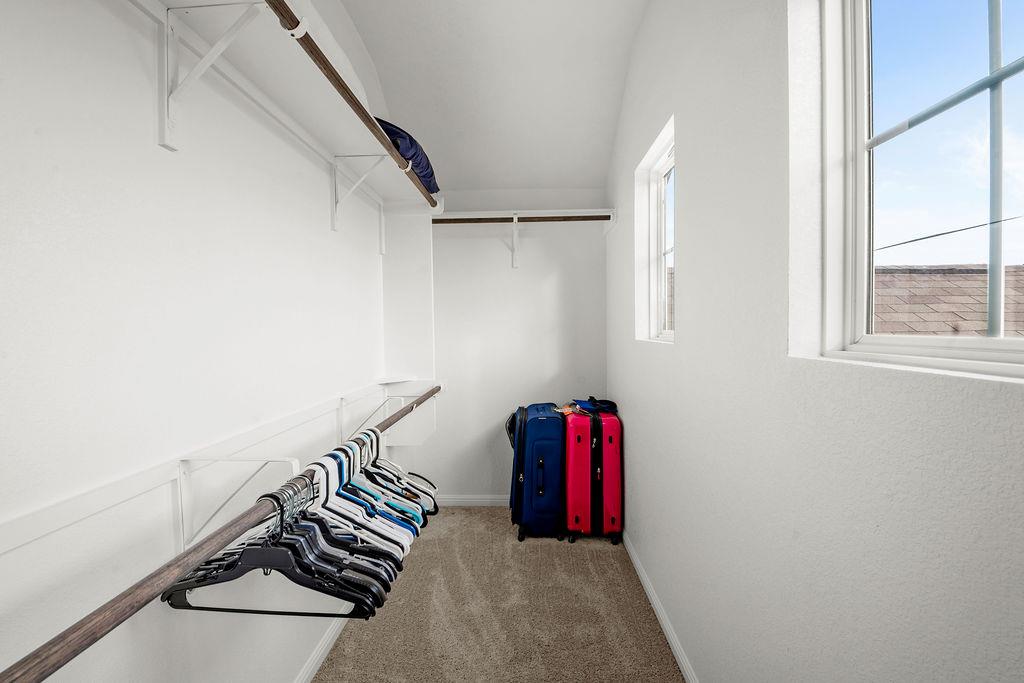 2417 Roosevelt Rd, Leander, TX 78641