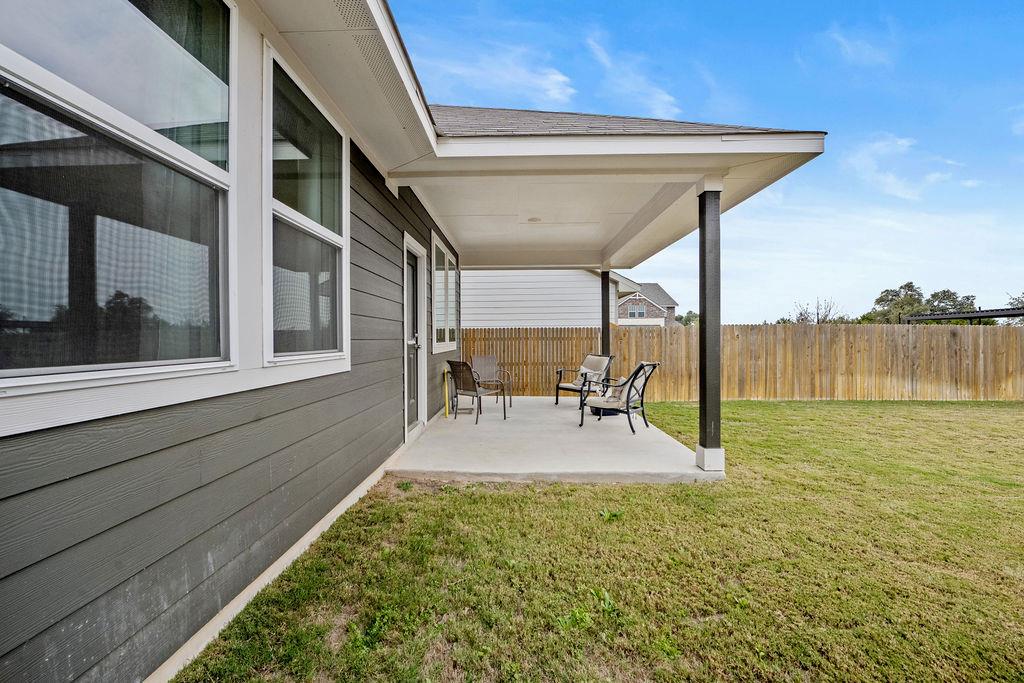 2417 Roosevelt Rd, Leander, TX 78641