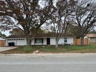 1334 Carnation Ln, New Braunfels, TX 78130