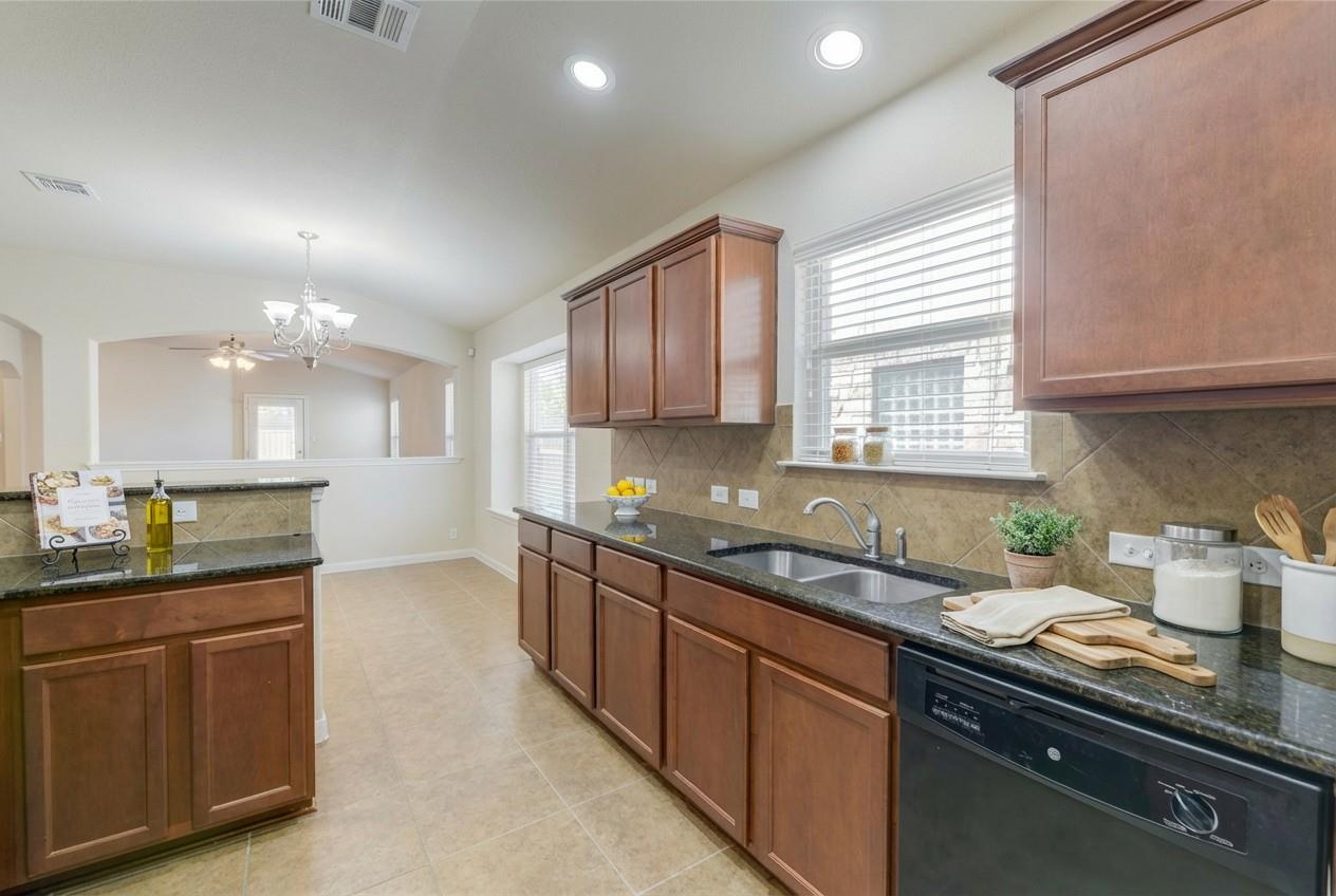 1109 Sunny Meadows Loop, Georgetown, TX 78626