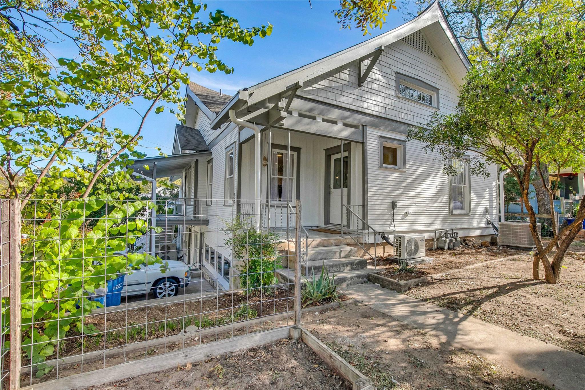 707 Highland Ave, Austin, TX 78703