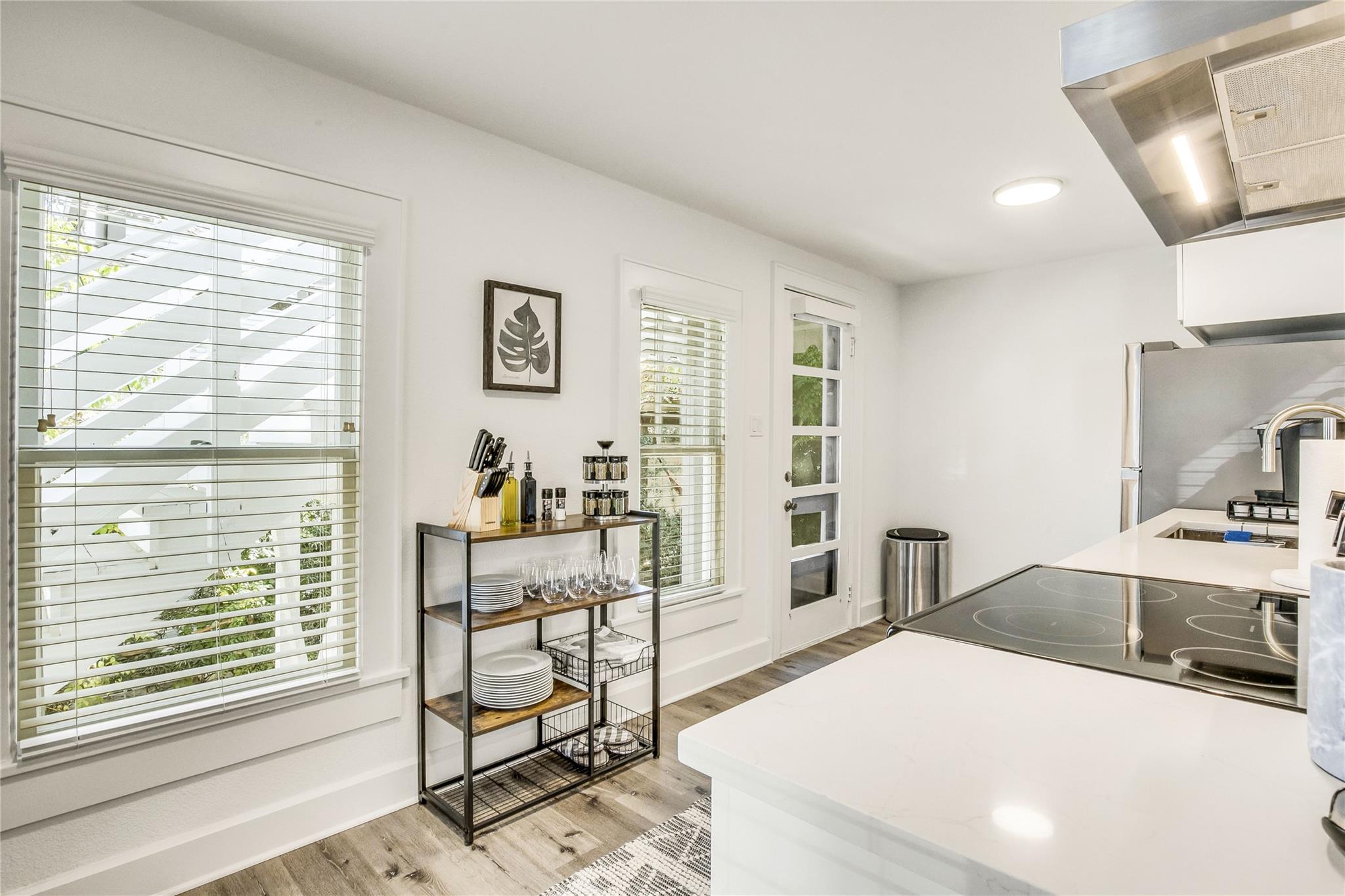 707 Highland Ave, Austin, TX 78703