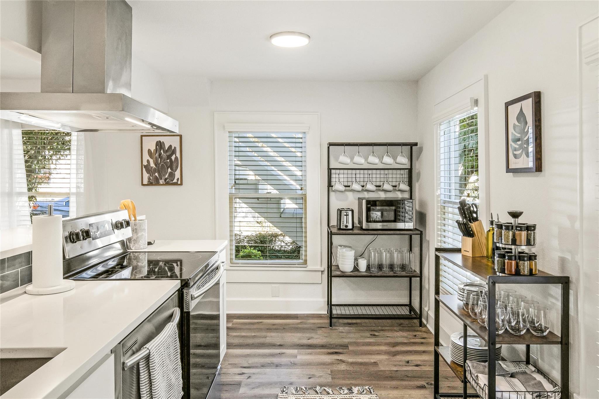 707 Highland Ave, Austin, TX 78703