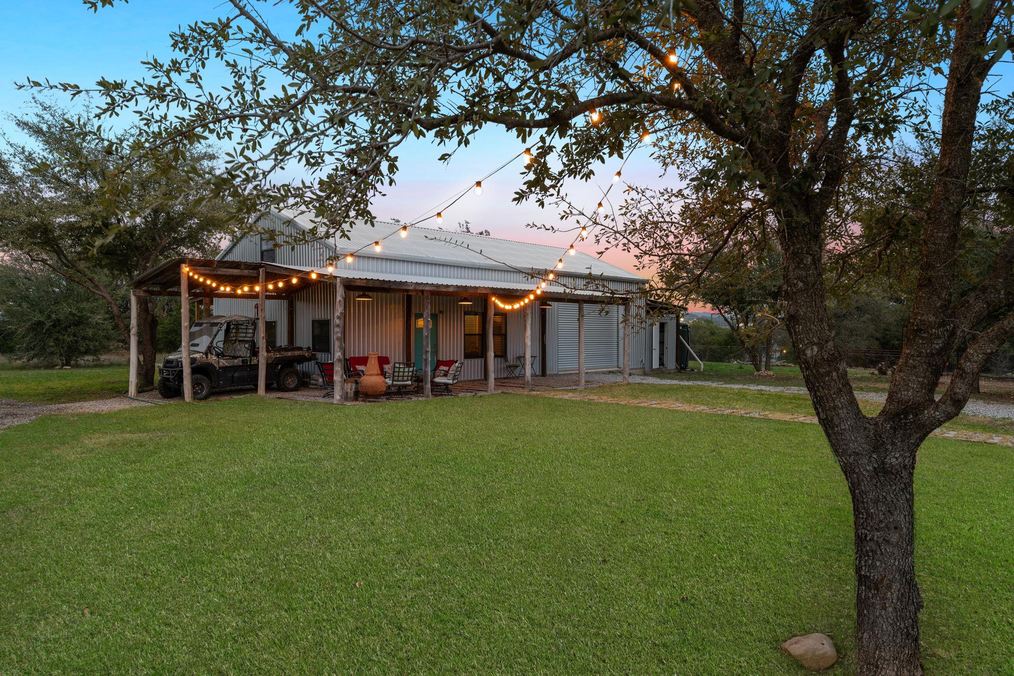 3830 Outback Trl, Spicewood, TX 78669