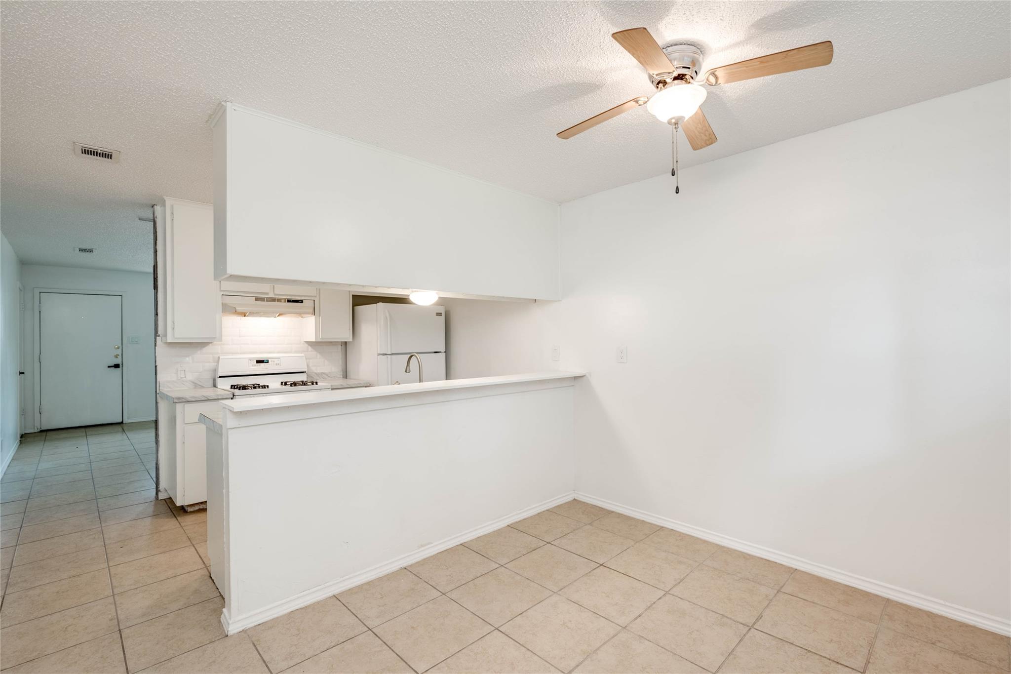 3306 Dolphin Dr # A, Austin, TX 78704