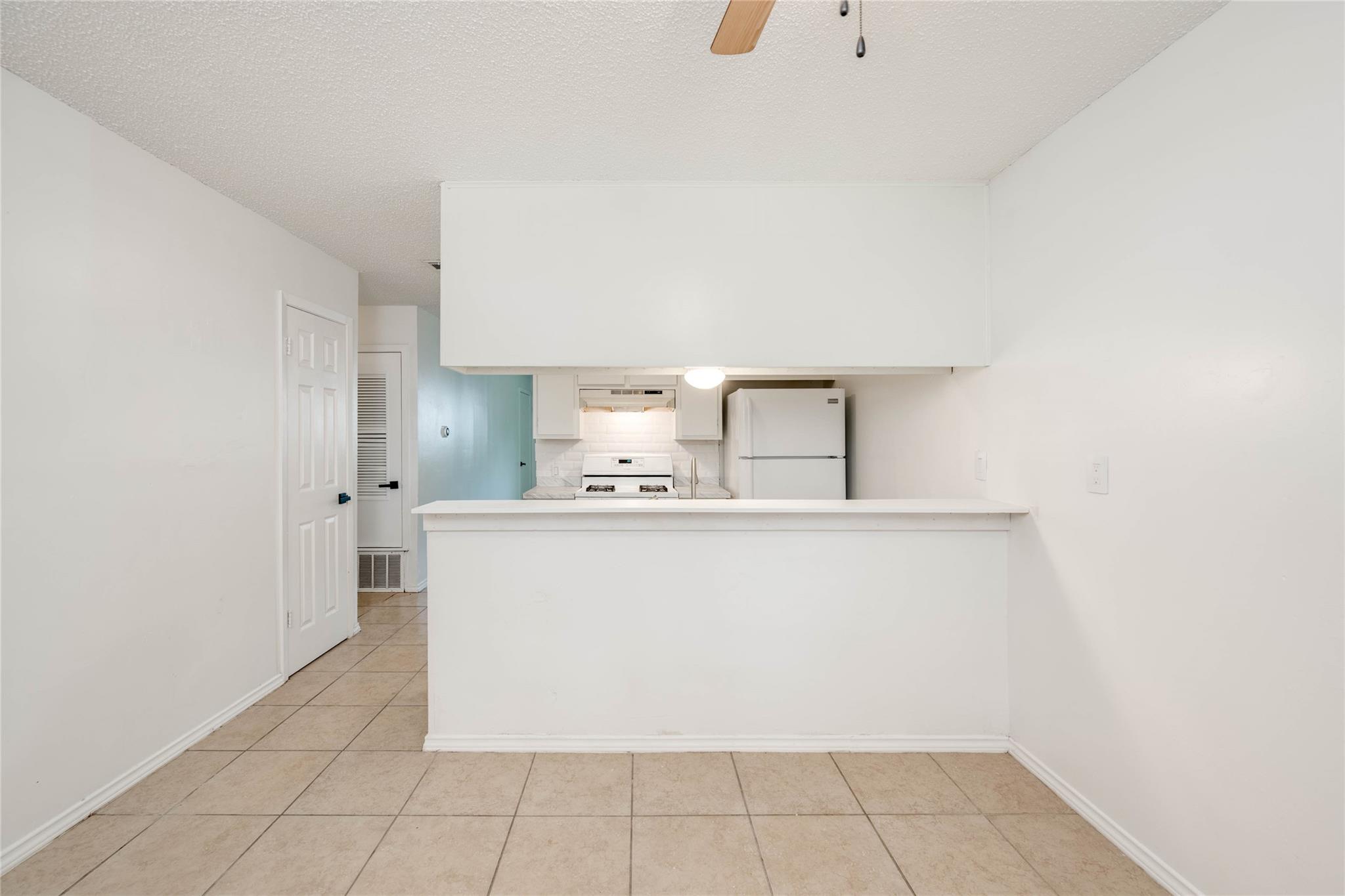 3306 Dolphin Dr # A, Austin, TX 78704