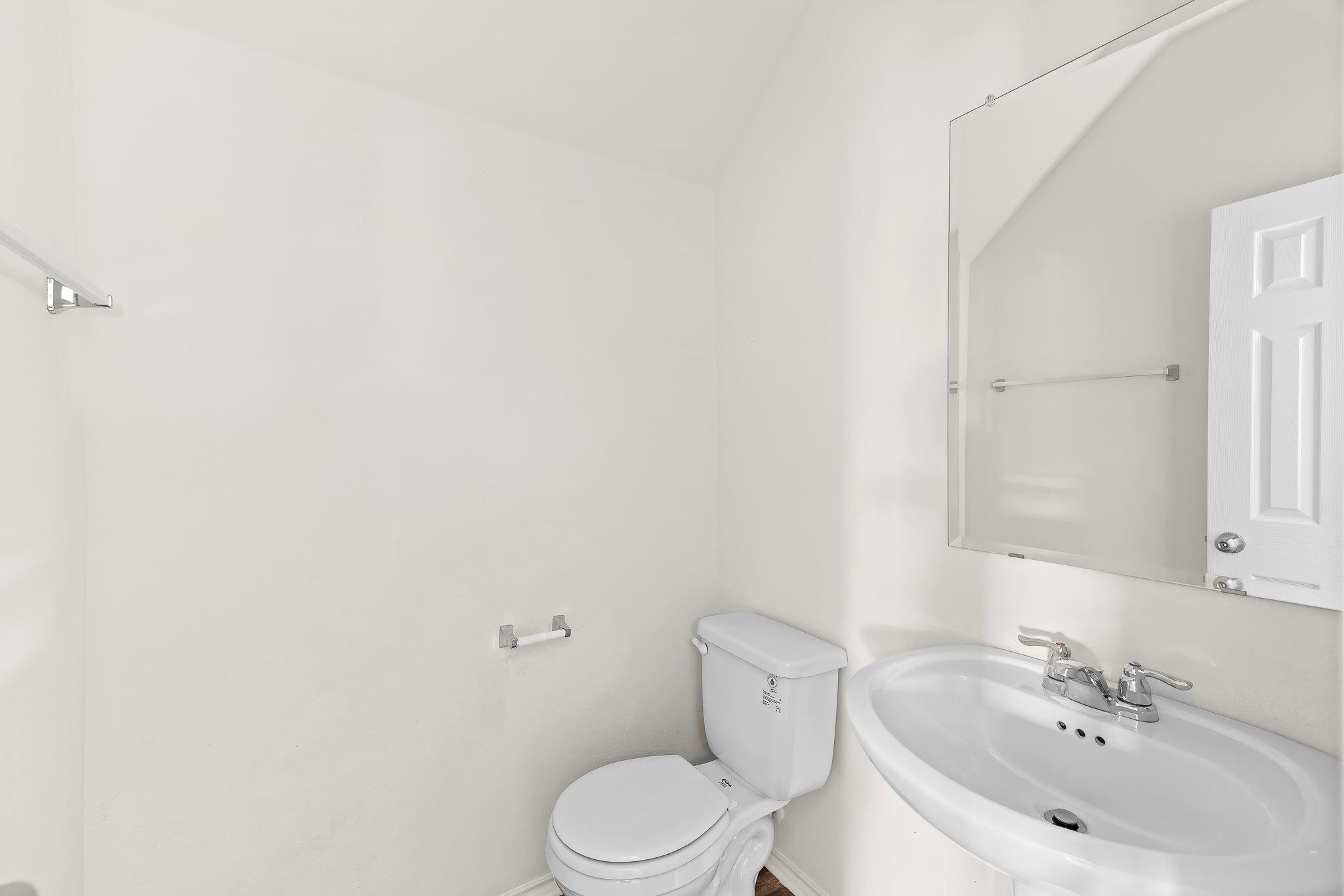 457 Bedford Falls Ln, Jarrell, TX 76537