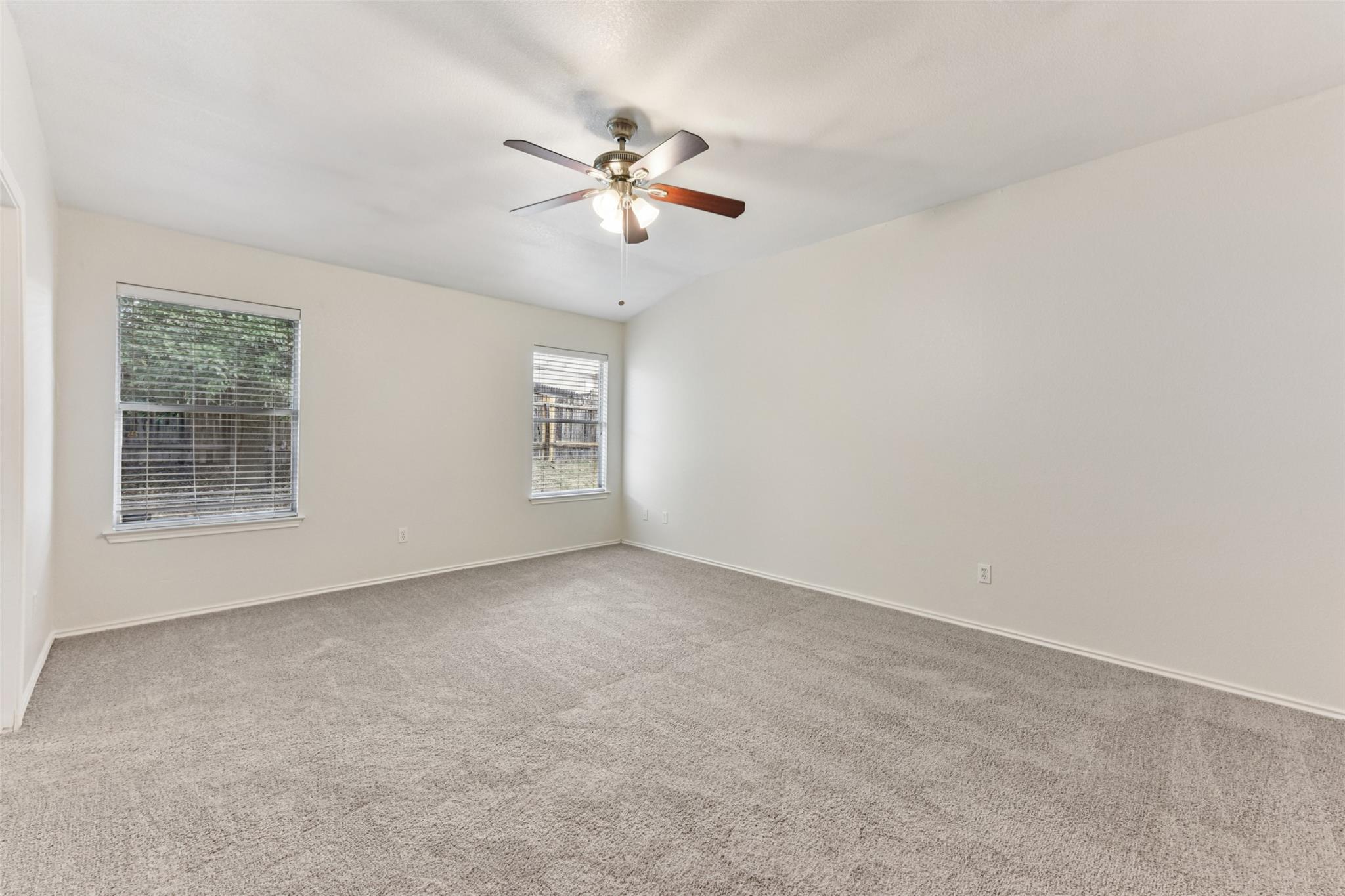 745 Covent Dr, Kyle, TX 78640