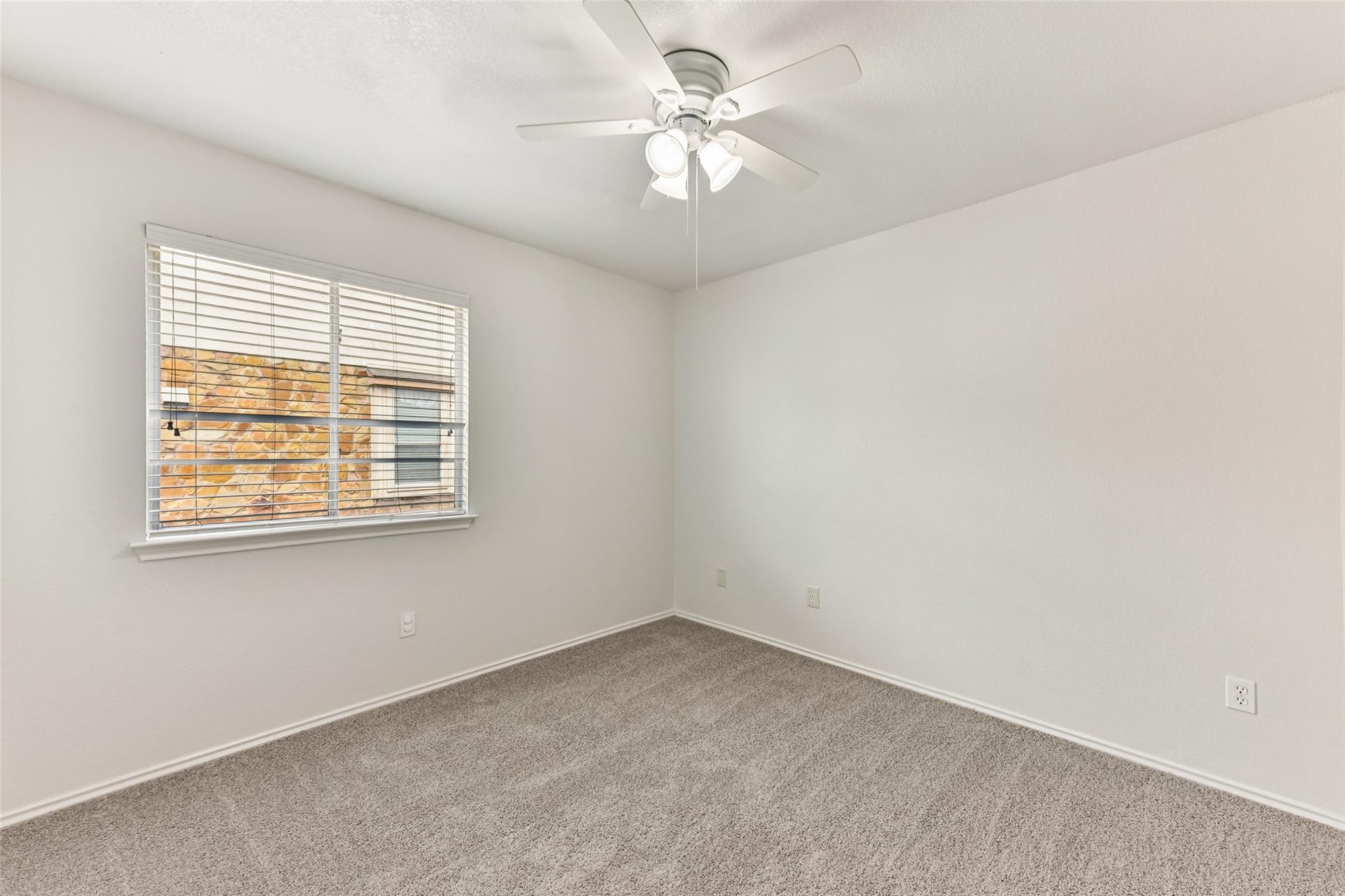 745 Covent Dr, Kyle, TX 78640