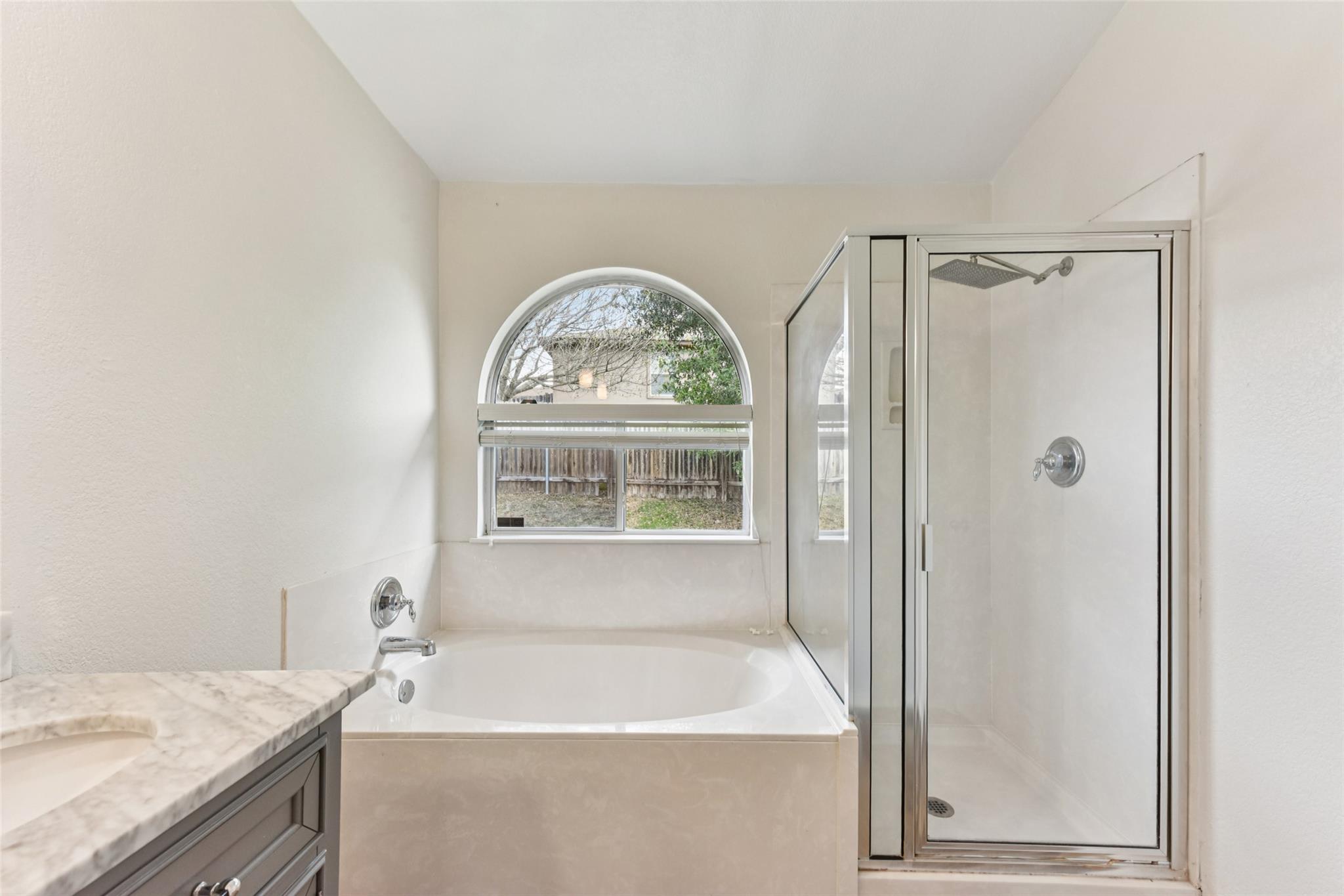 745 Covent Dr, Kyle, TX 78640