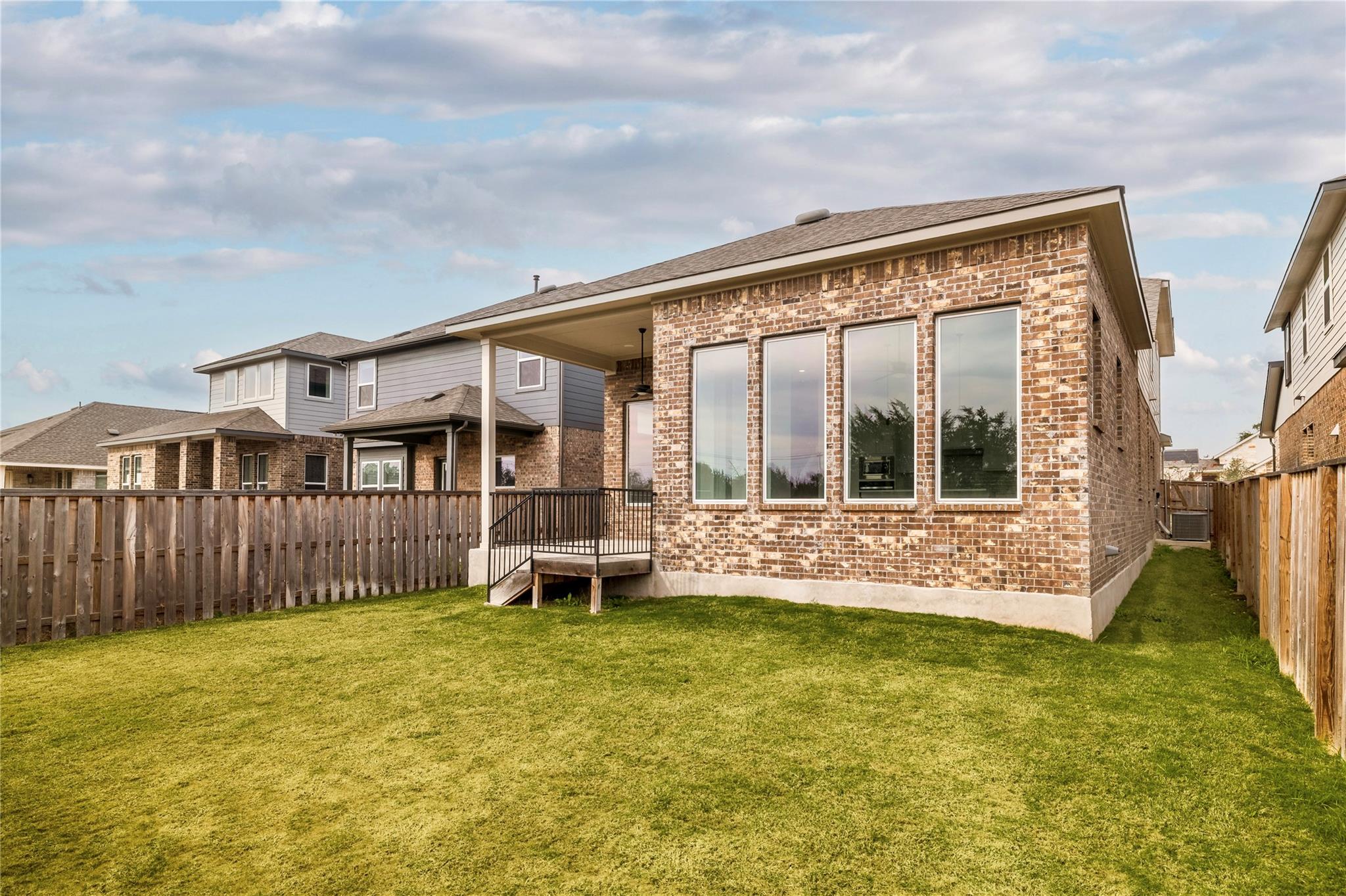 2356 Sawdust Dr, Georgetown, TX 78633