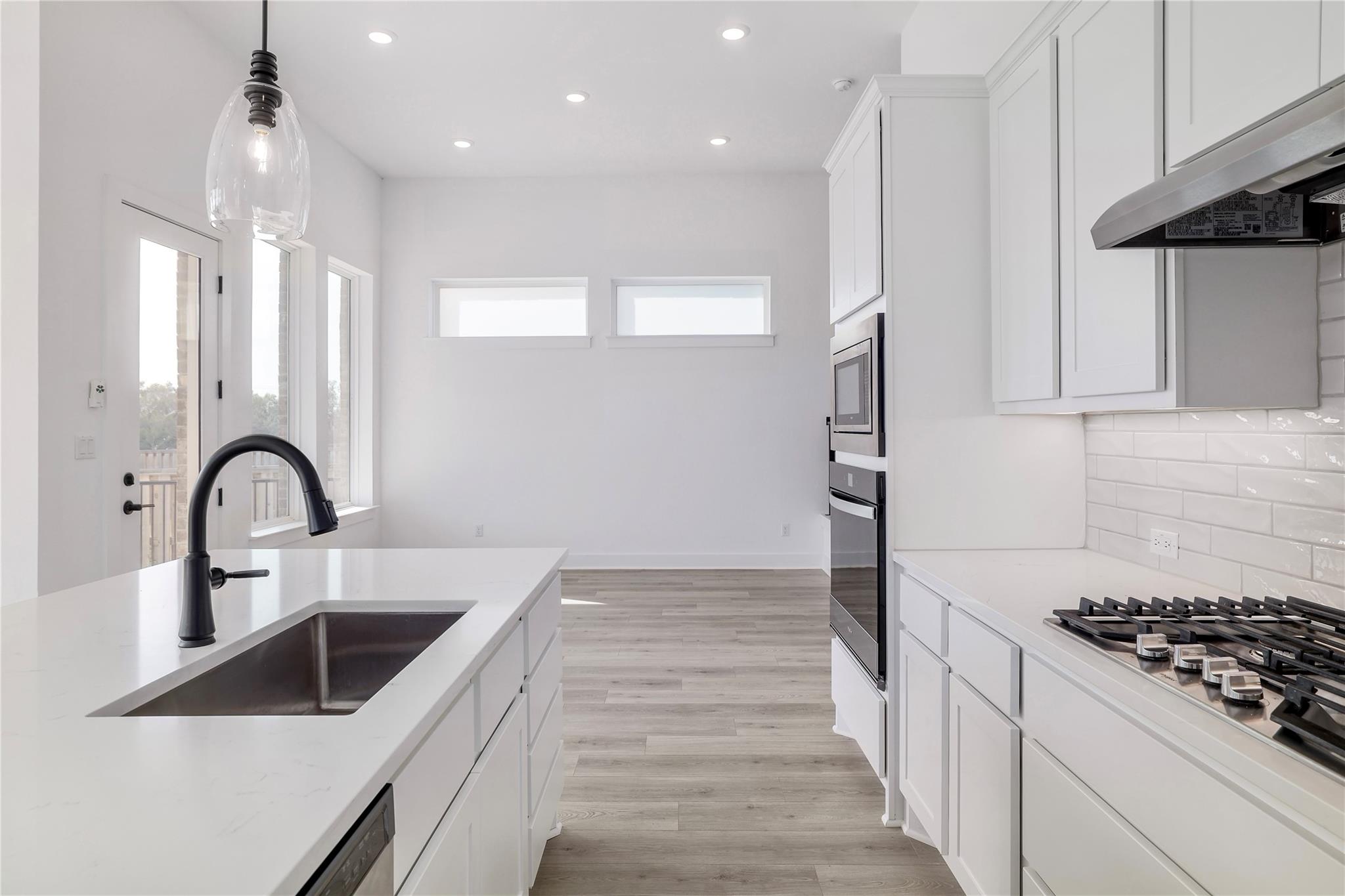 2356 Sawdust Dr, Georgetown, TX 78633