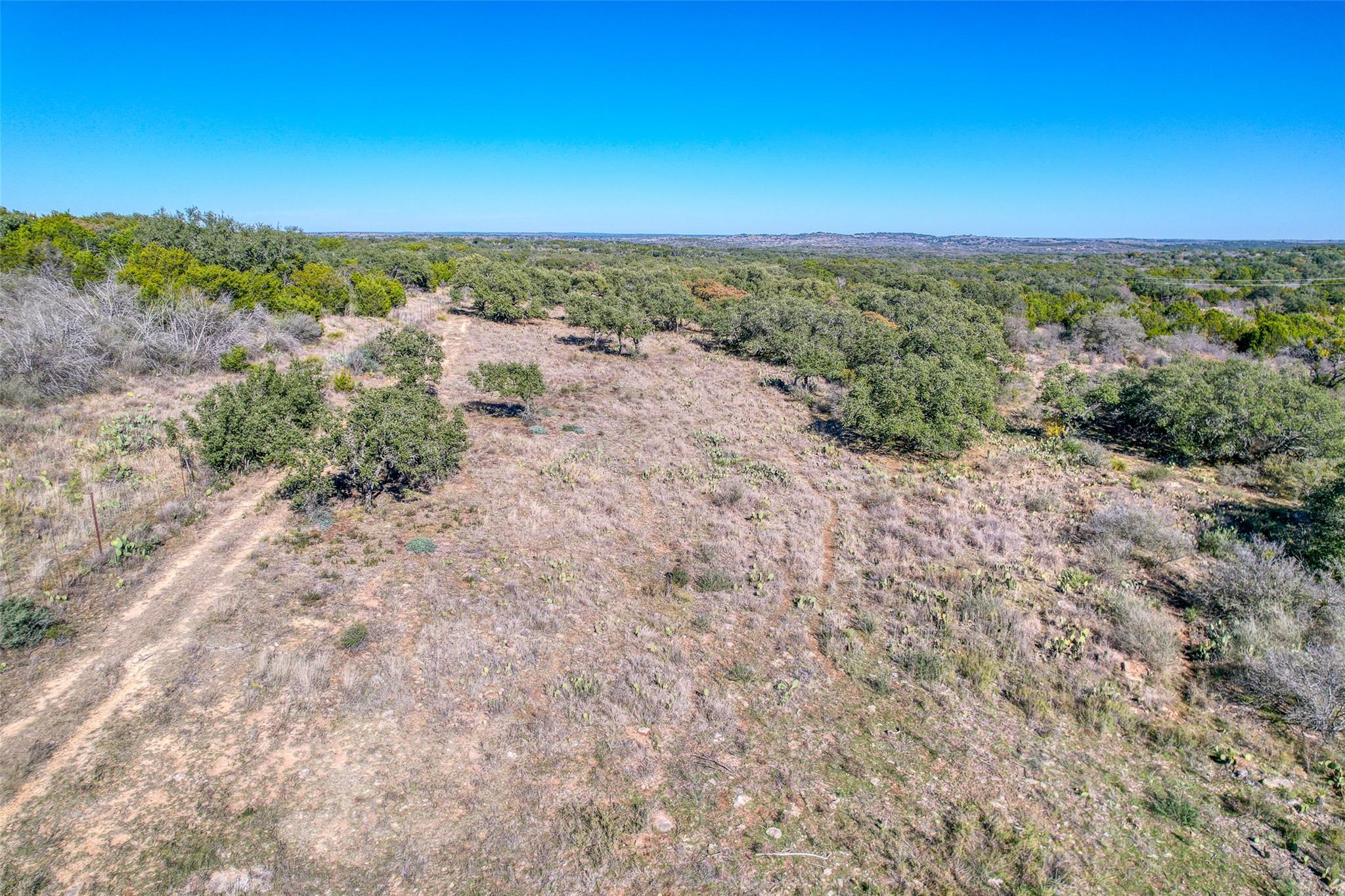 415 Longview Ln, San Saba, TX 76877