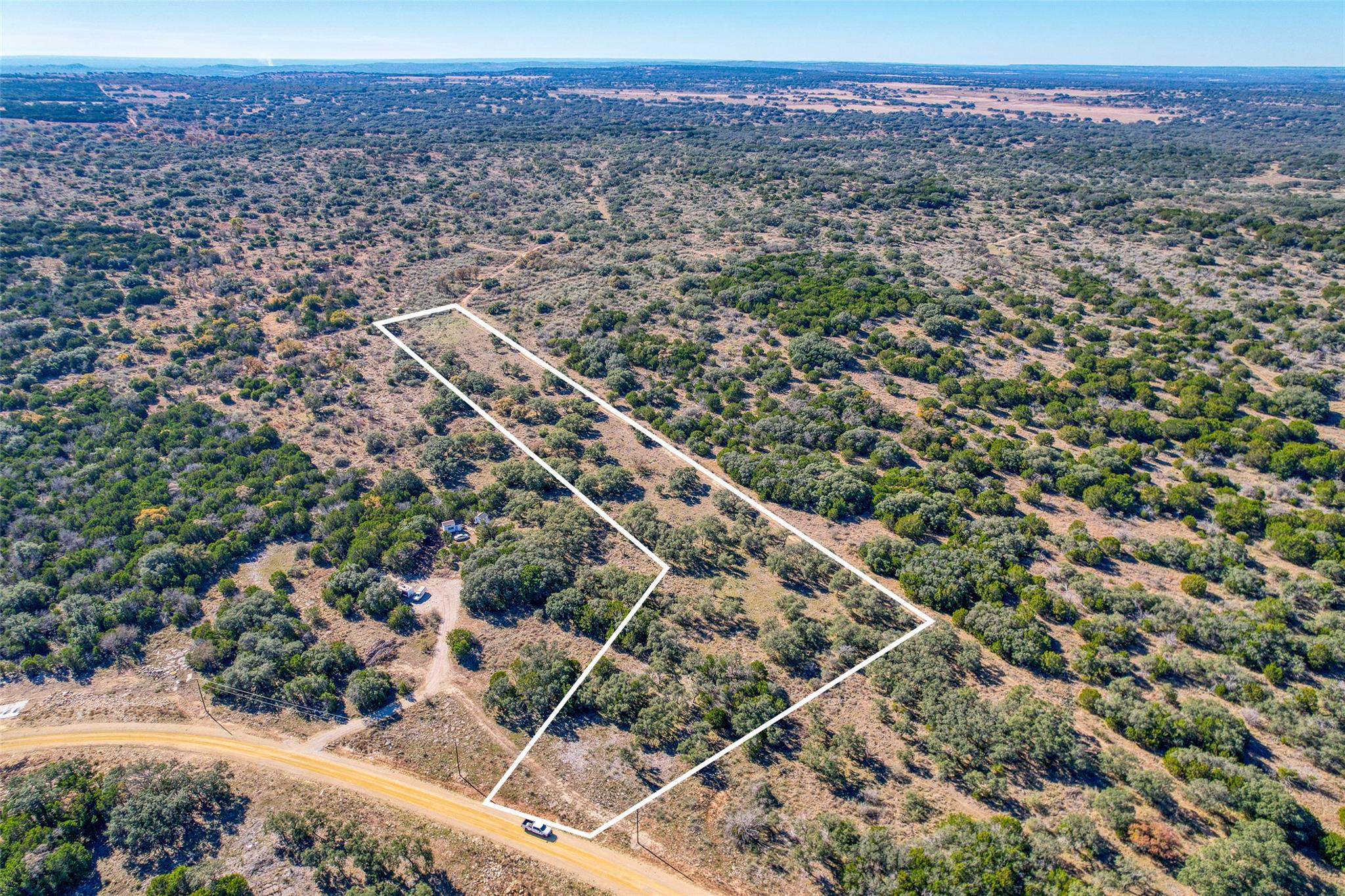 415 Longview Ln, San Saba, TX 76877