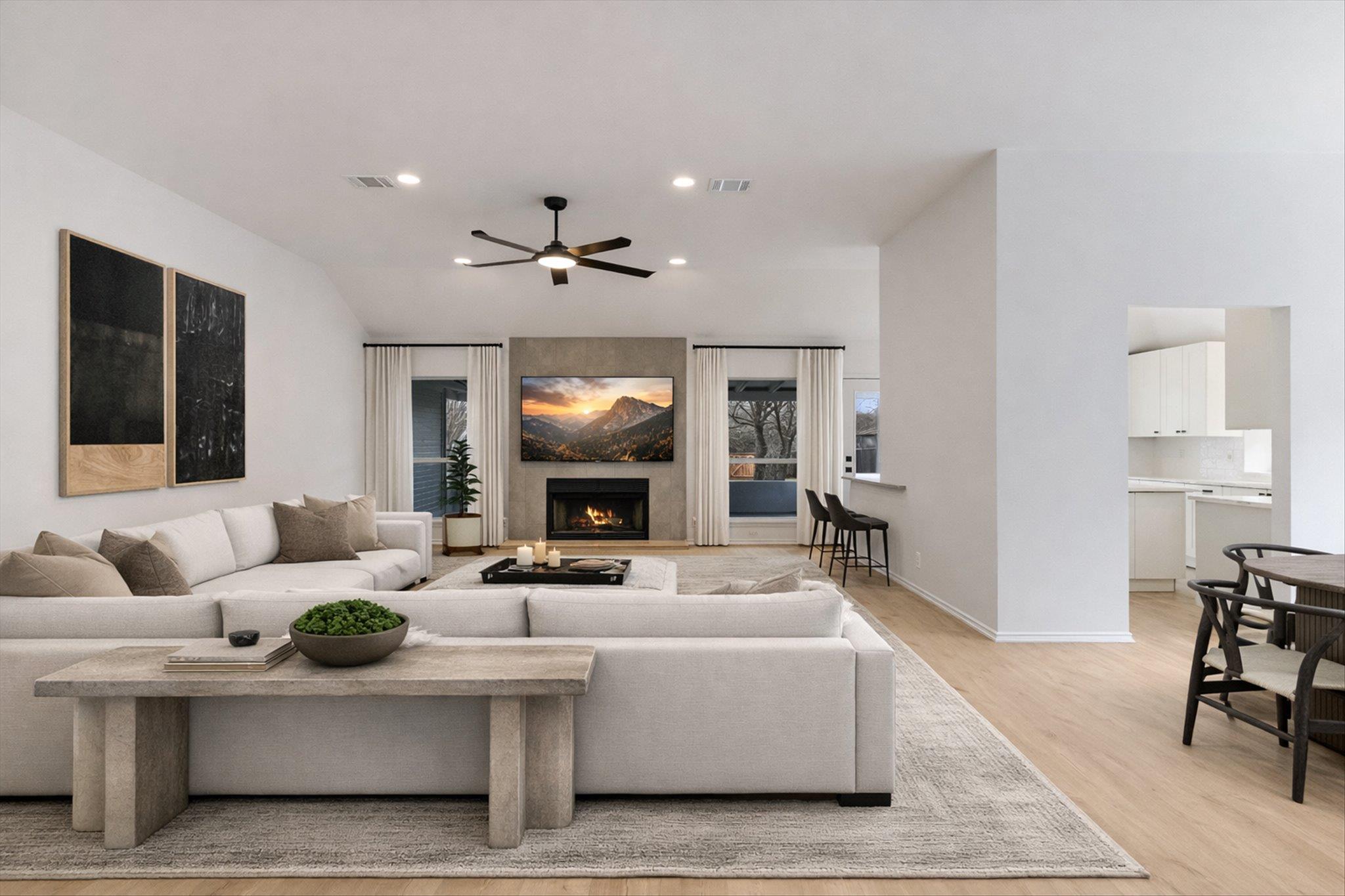 7731 Kiva Dr, Austin, TX 78749