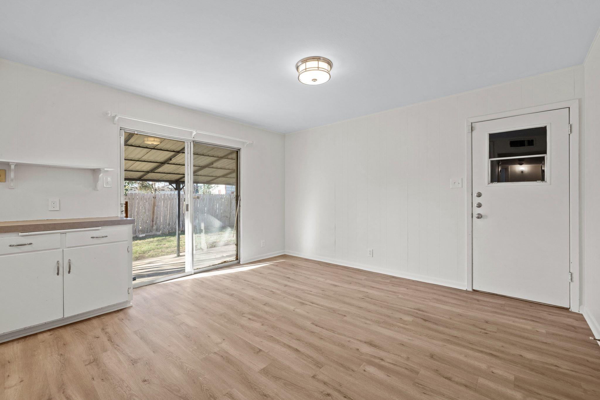 2007 Burbank St, Austin, TX 78757