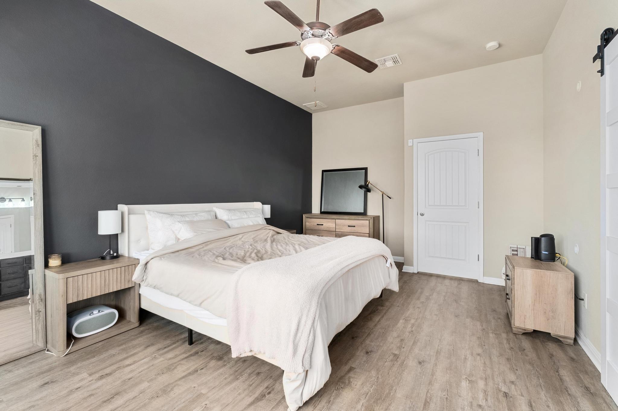 463 Tranquility Mtn, Buda, TX 78610