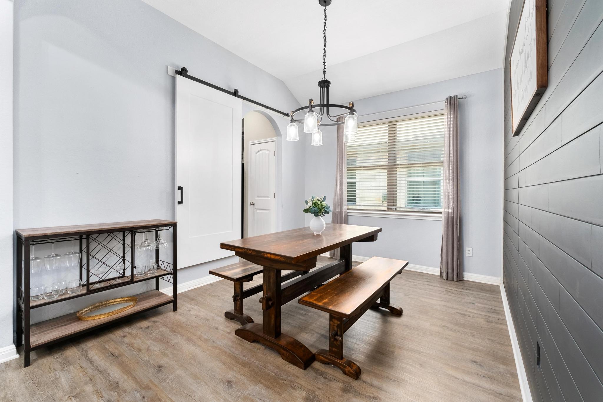 463 Tranquility Mtn, Buda, TX 78610