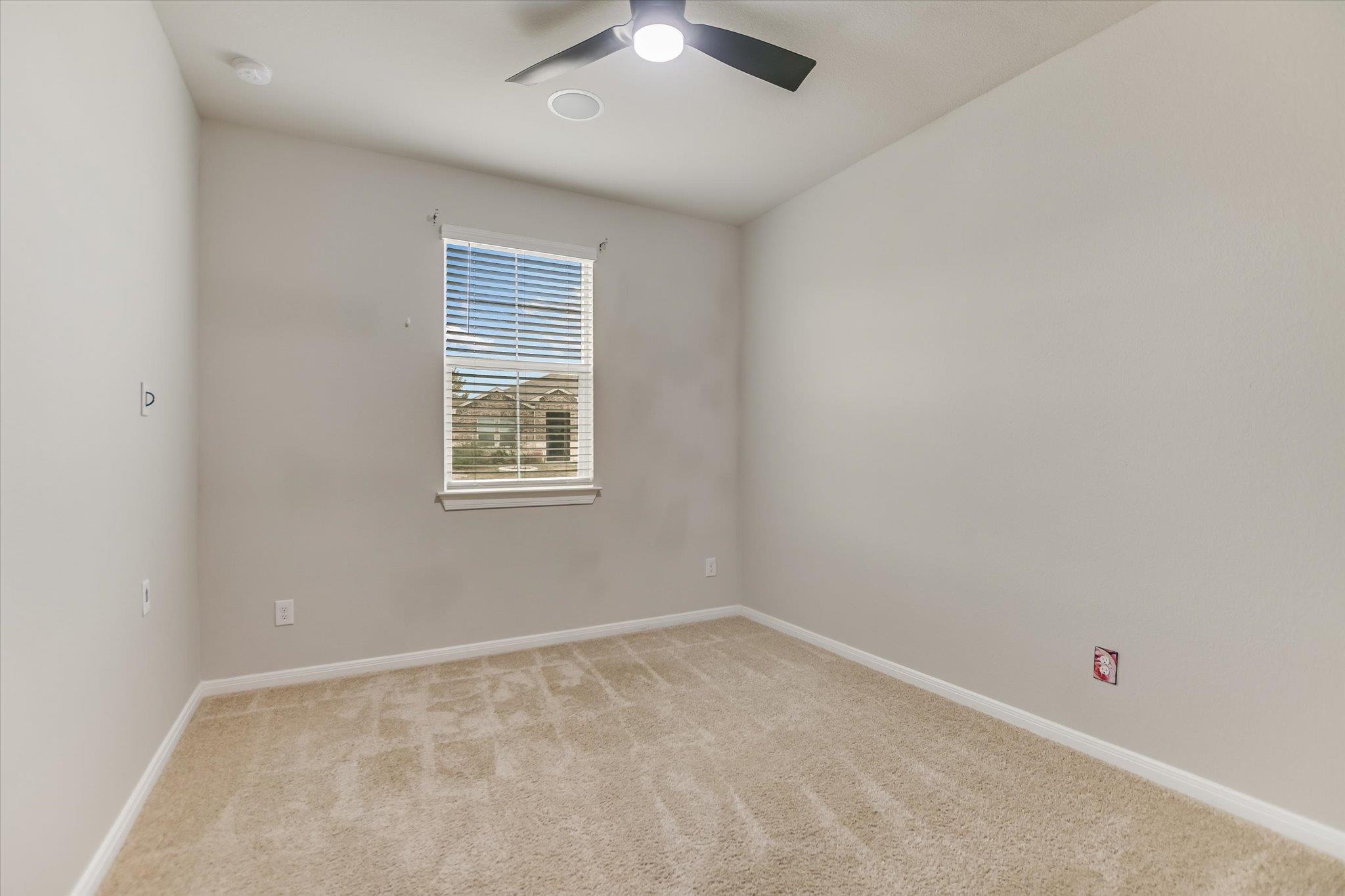 115 Callado Cir, San Marcos, TX 78666