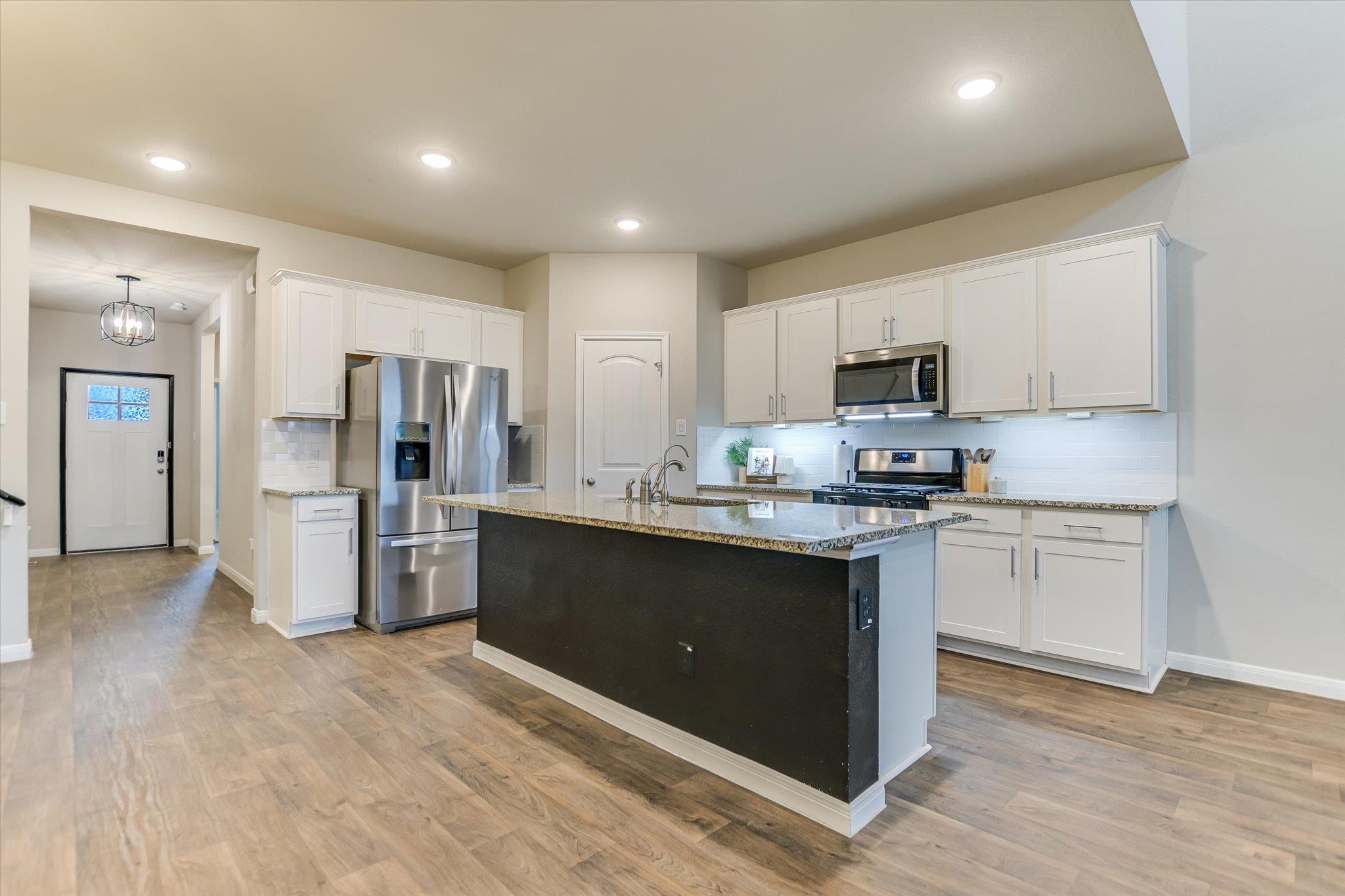 115 Callado Cir, San Marcos, TX 78666