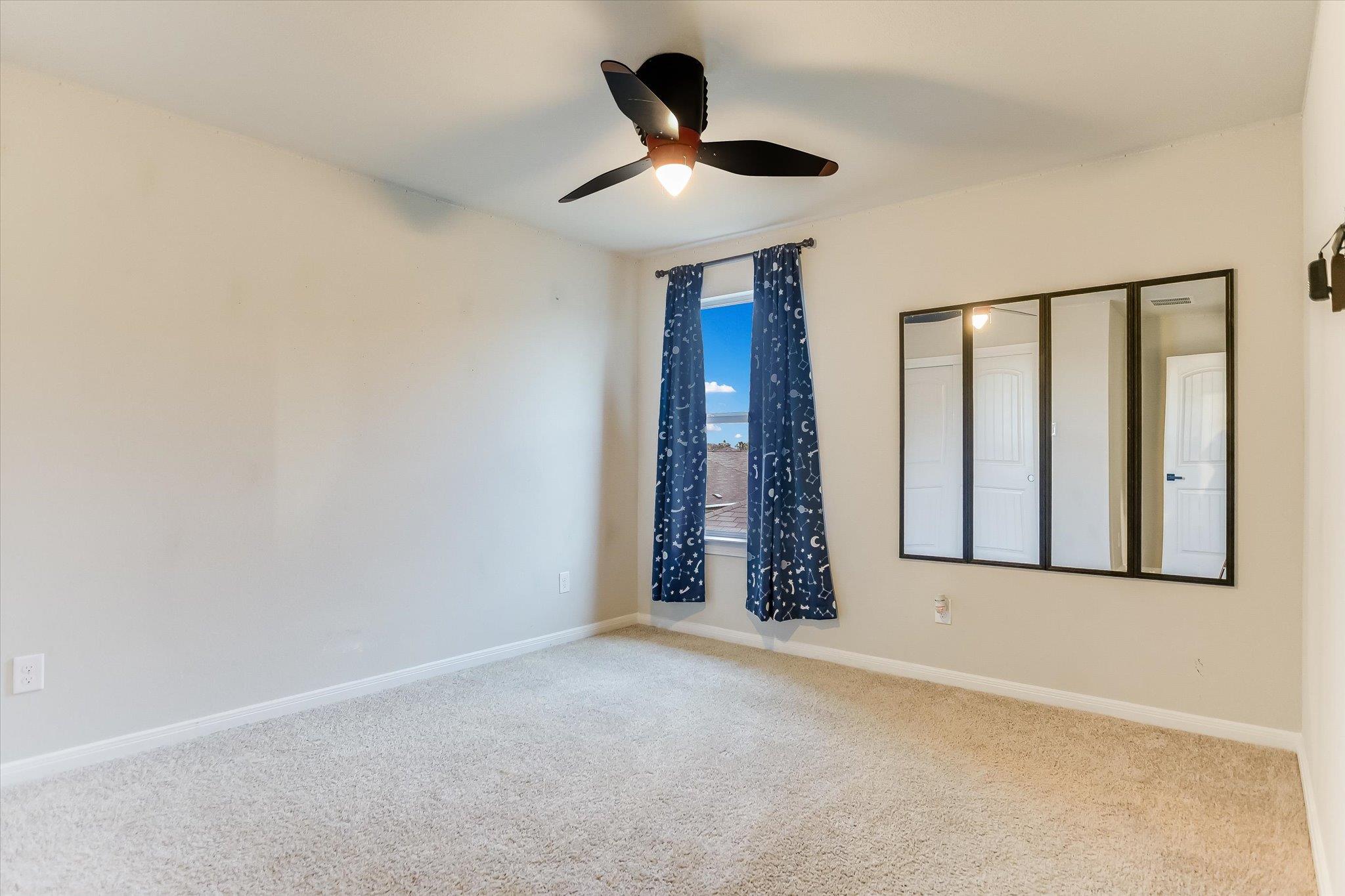 115 Callado Cir, San Marcos, TX 78666