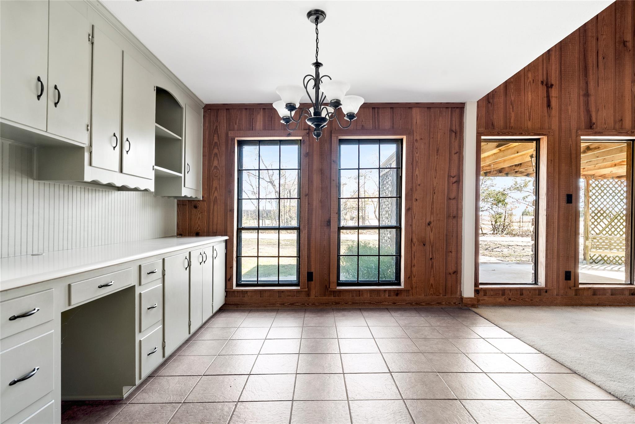 12914 Pfluger Berkman Rd, Coupland, TX 78615