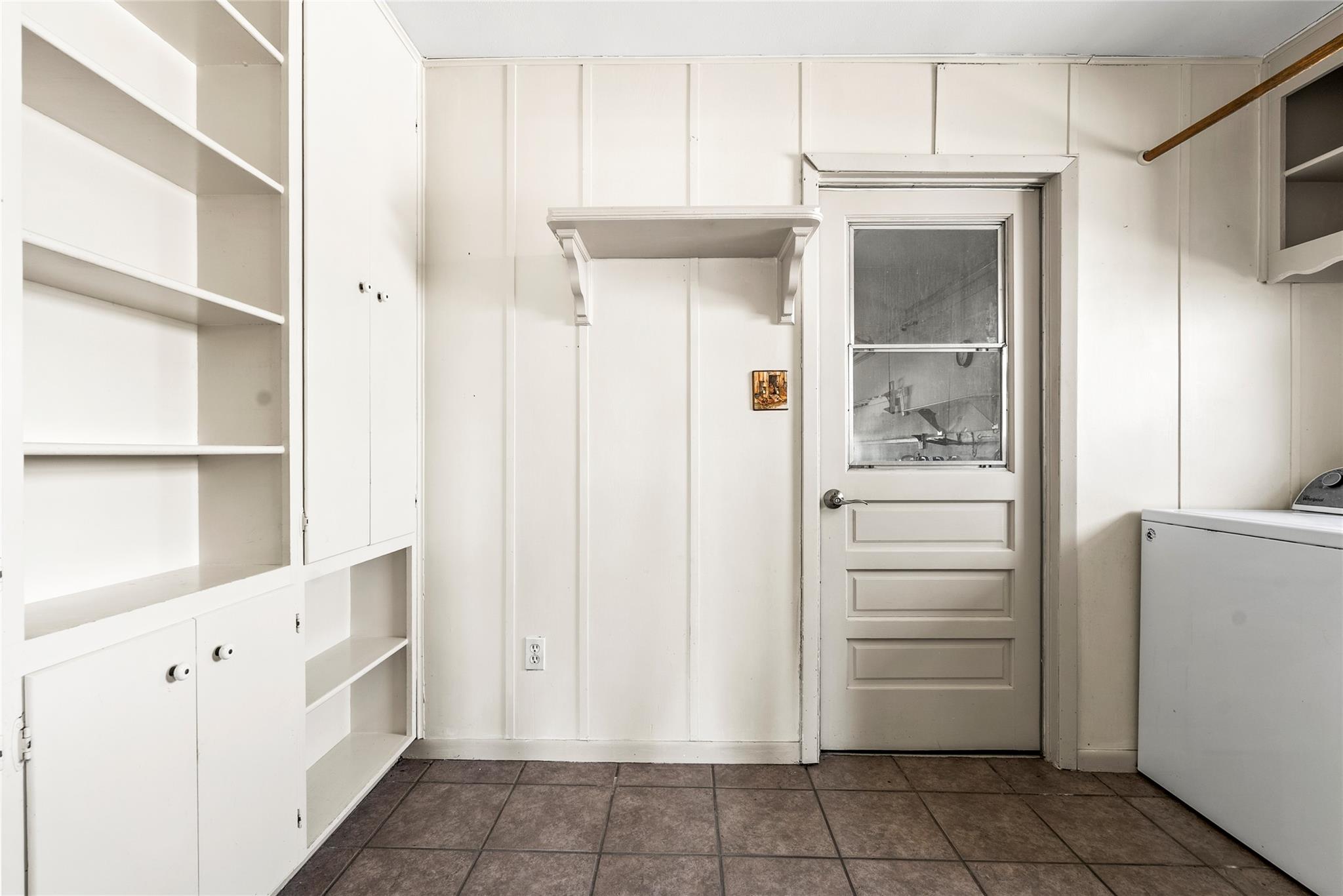 12914 Pfluger Berkman Rd, Coupland, TX 78615