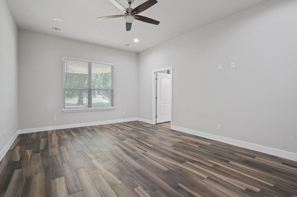 130 Koele Ct, Bastrop, TX 78602