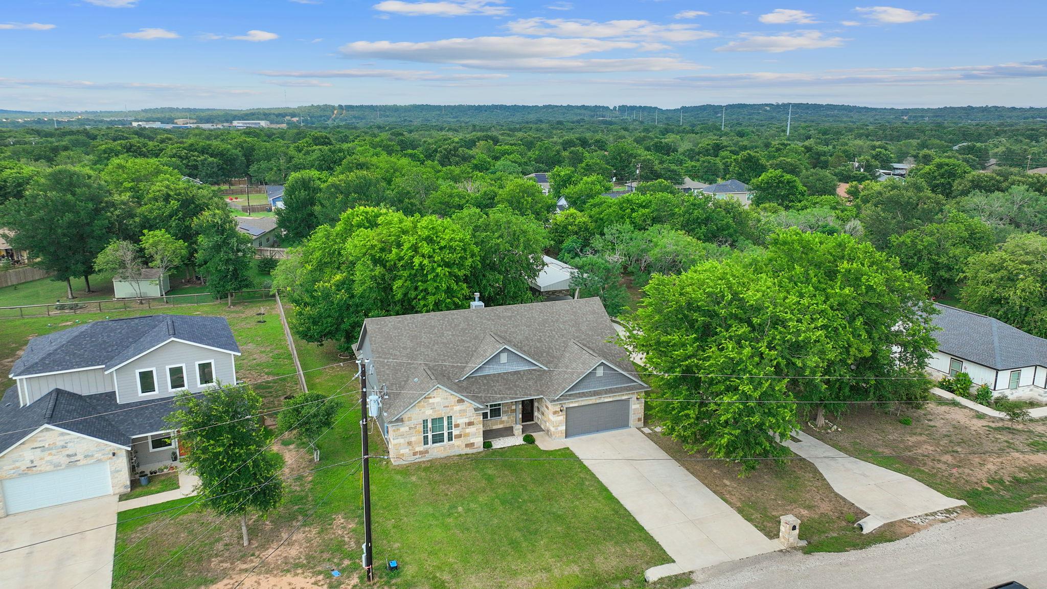 130 Koele Ct, Bastrop, TX 78602
