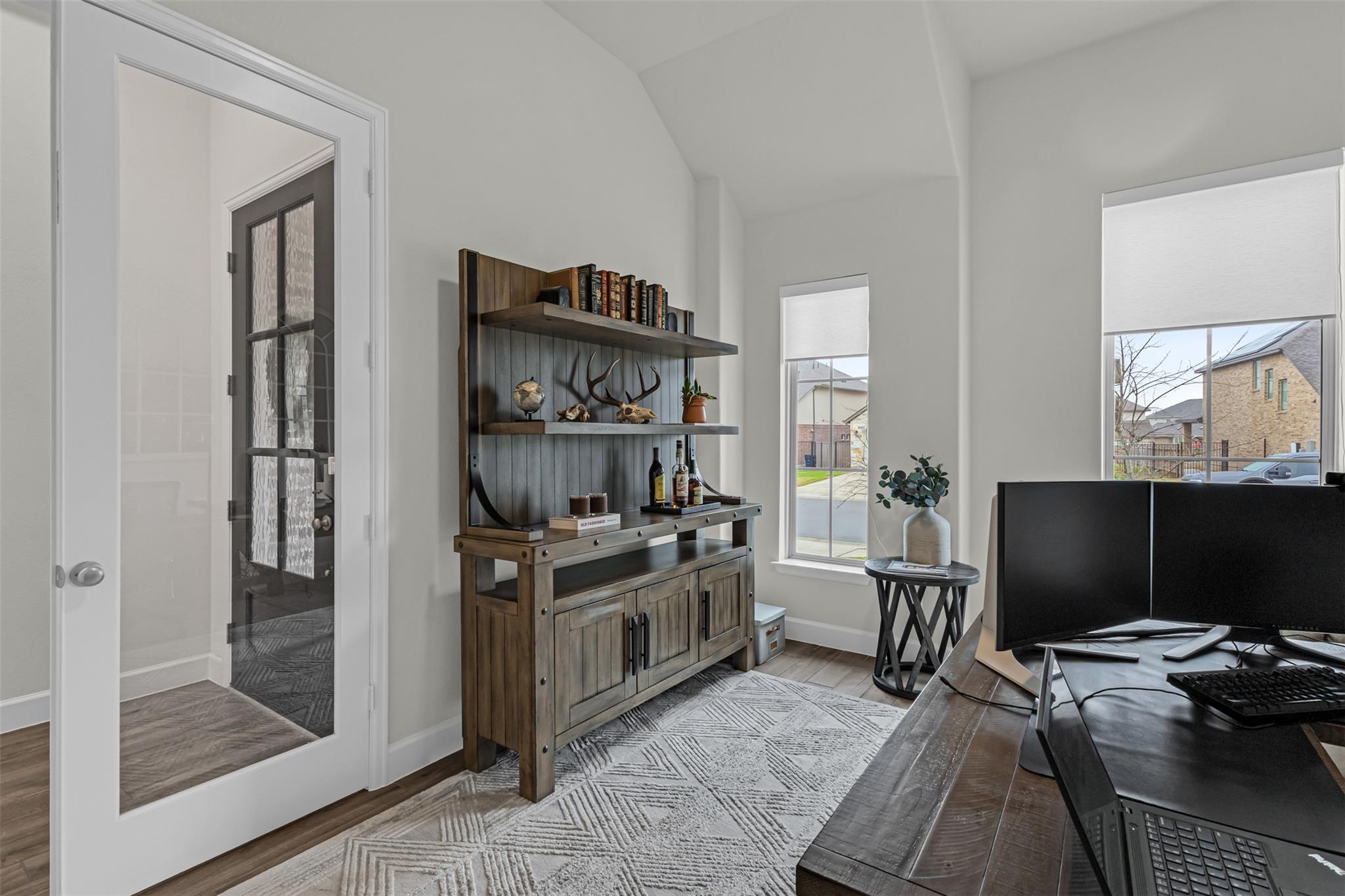 136 Lenera Dr, Liberty Hill, TX 78642