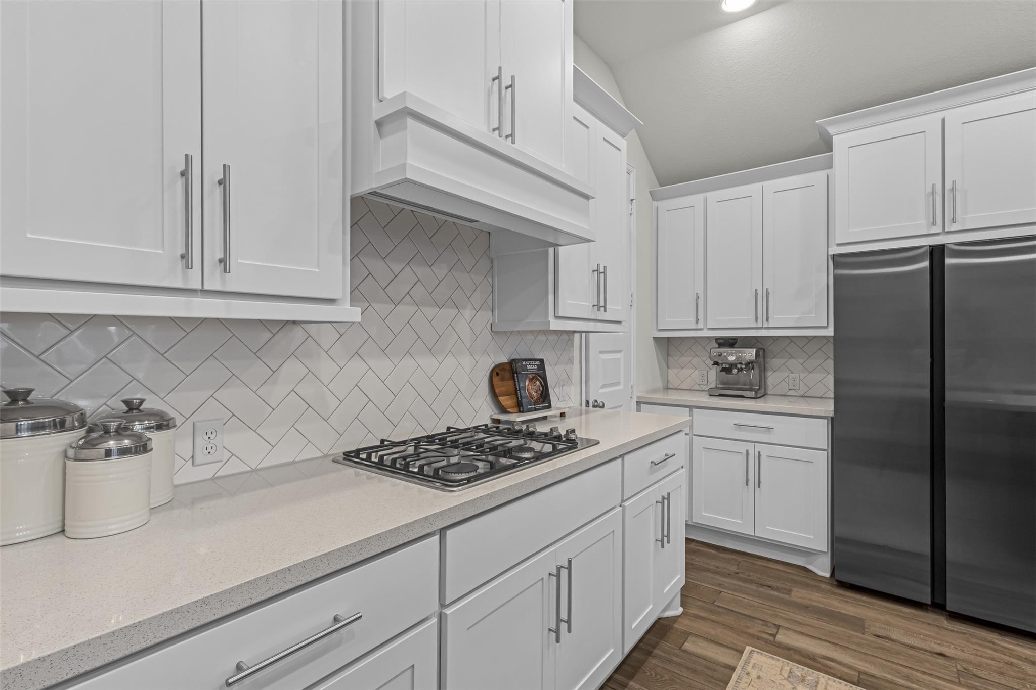 136 Lenera Dr, Liberty Hill, TX 78642