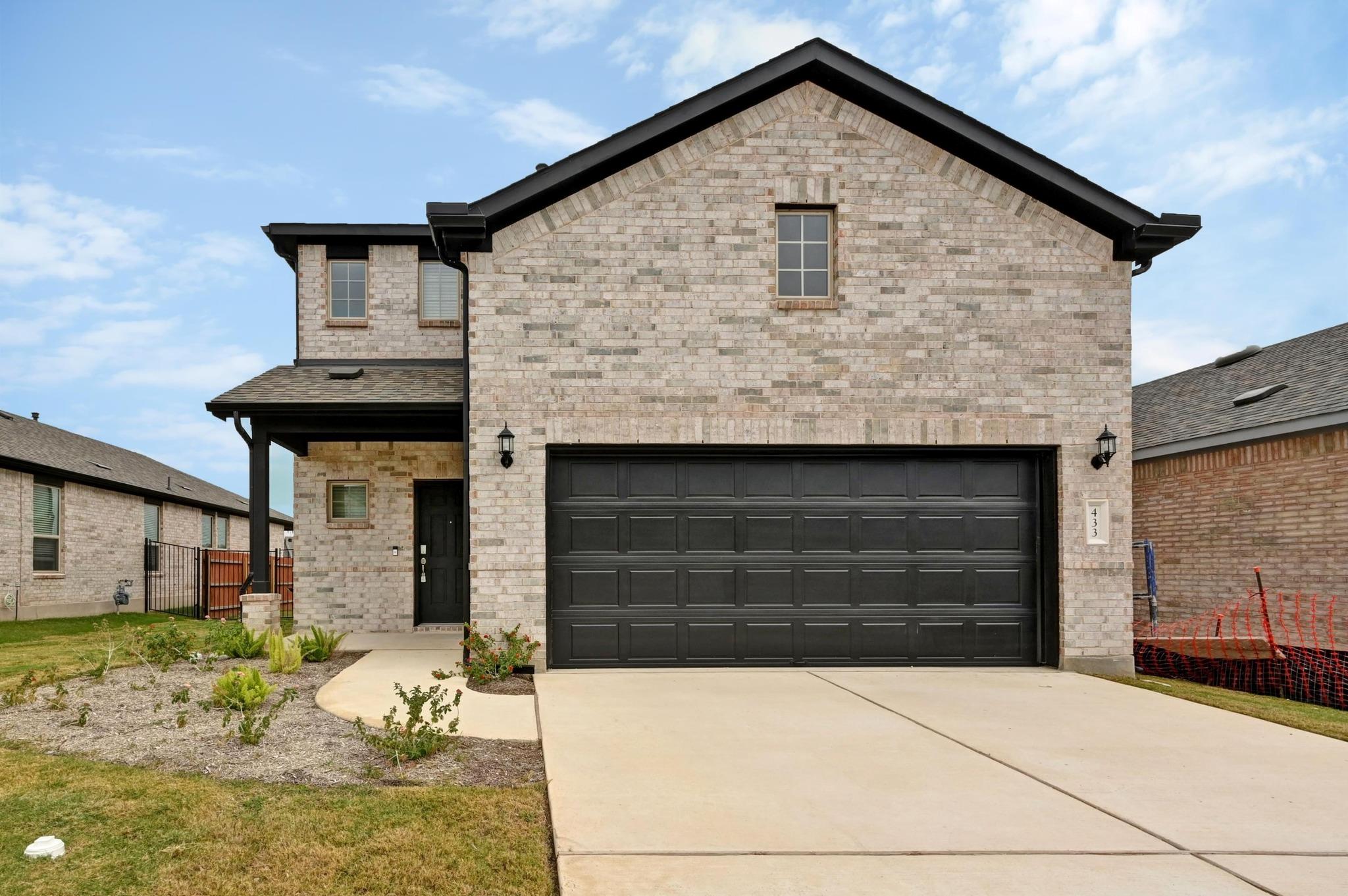 433 Bristlecone Bnd, Liberty Hill, TX 78642