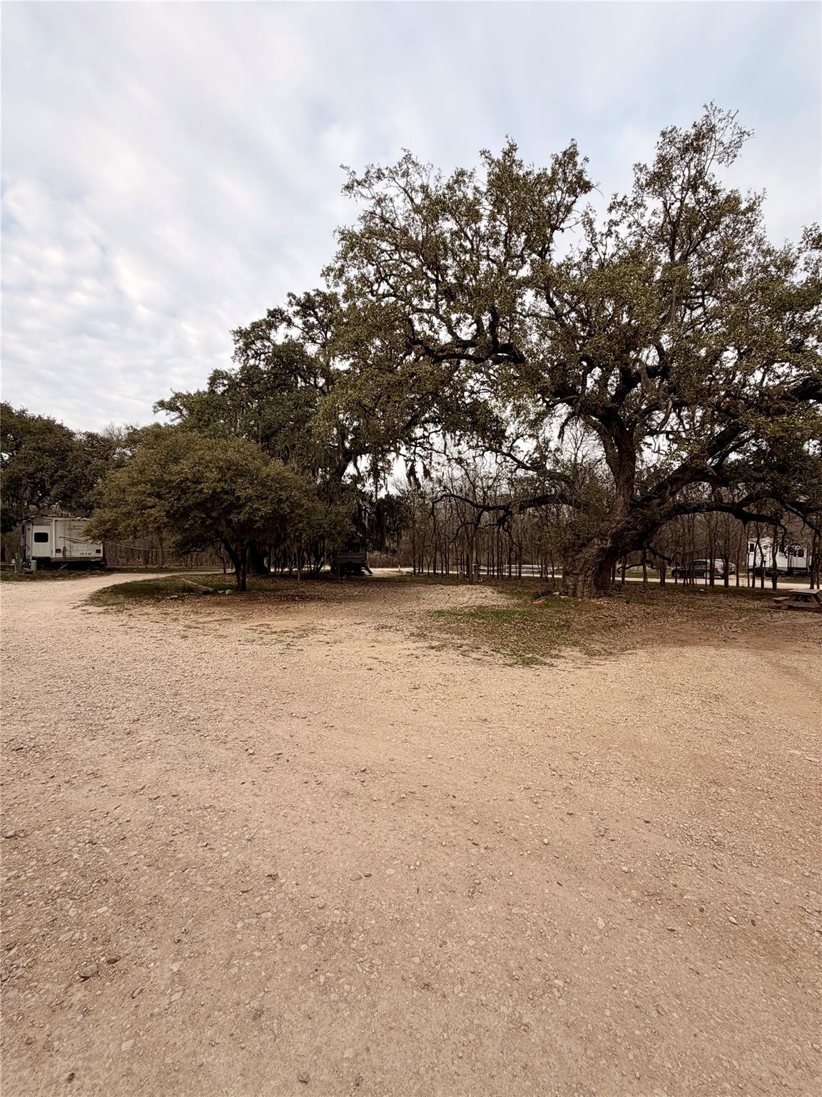270 Hidden Path, Lockhart, TX 78644