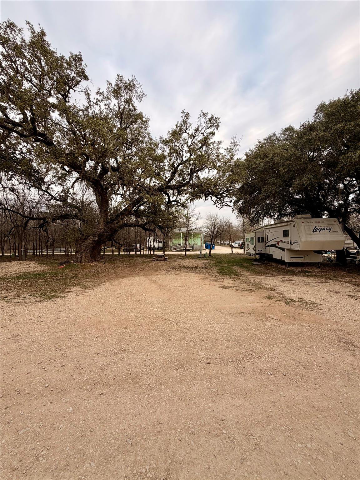 270 Hidden Path, Lockhart, TX 78644