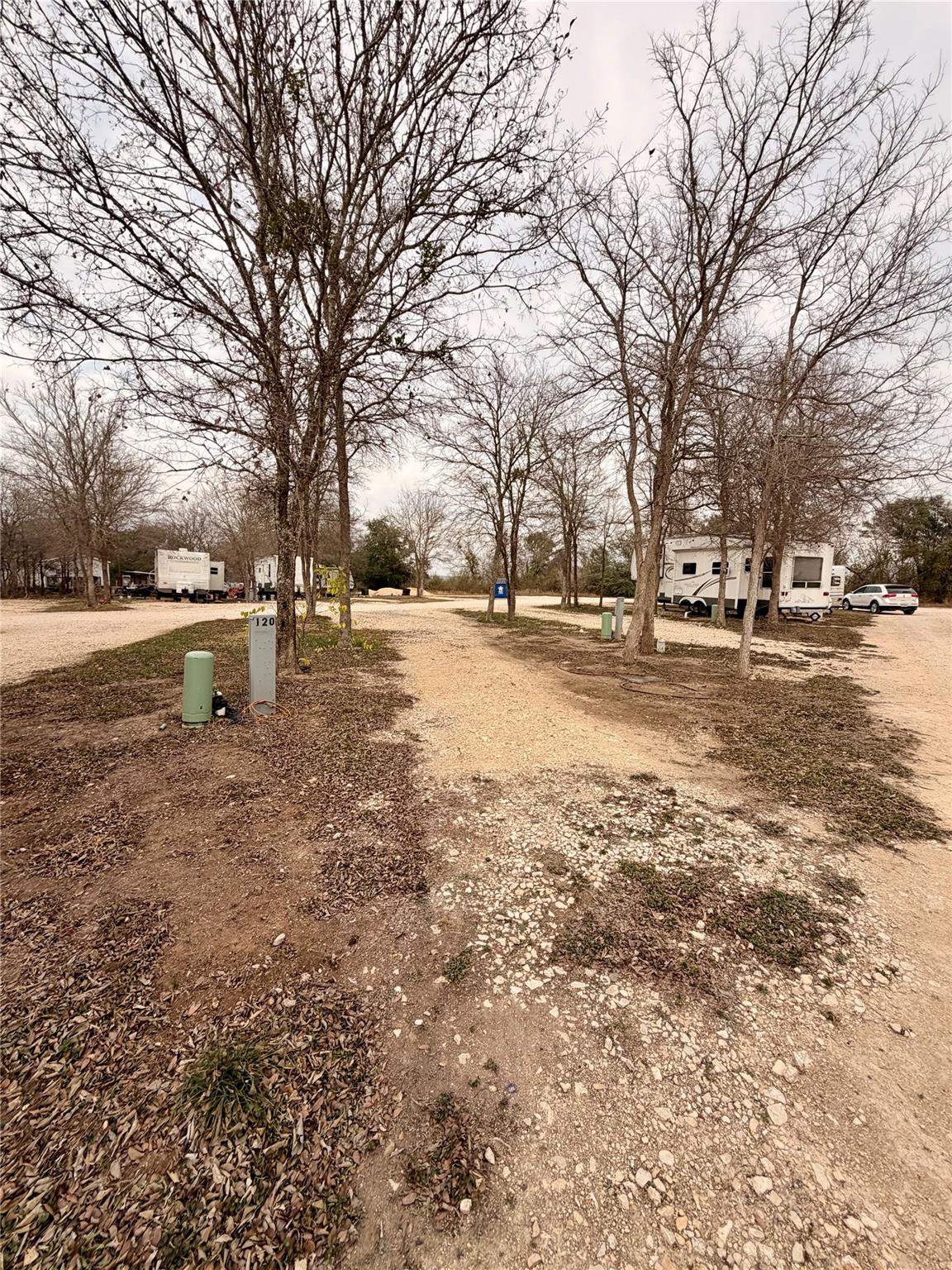 270 Hidden Path, Lockhart, TX 78644