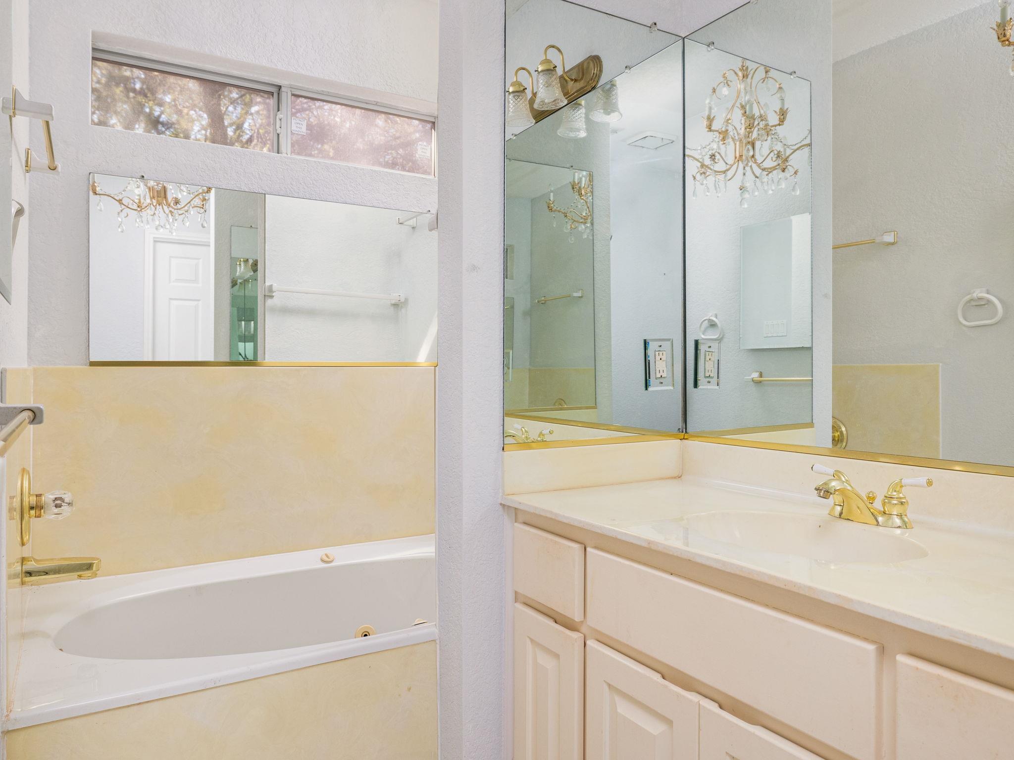 3707 Wyldwood Rd, Austin, TX 78739