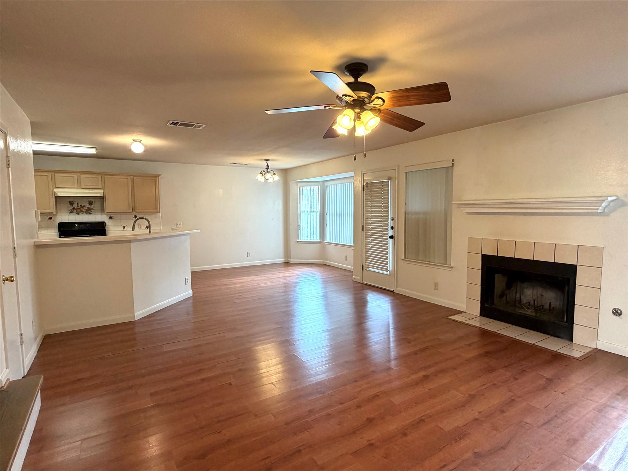 1121 Stephanie Lee Ln, Austin, TX 78753