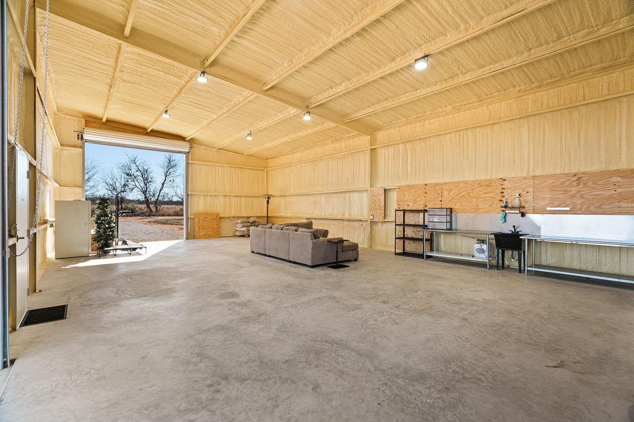 247 Diamond Cross Dr, Llano, TX 78643