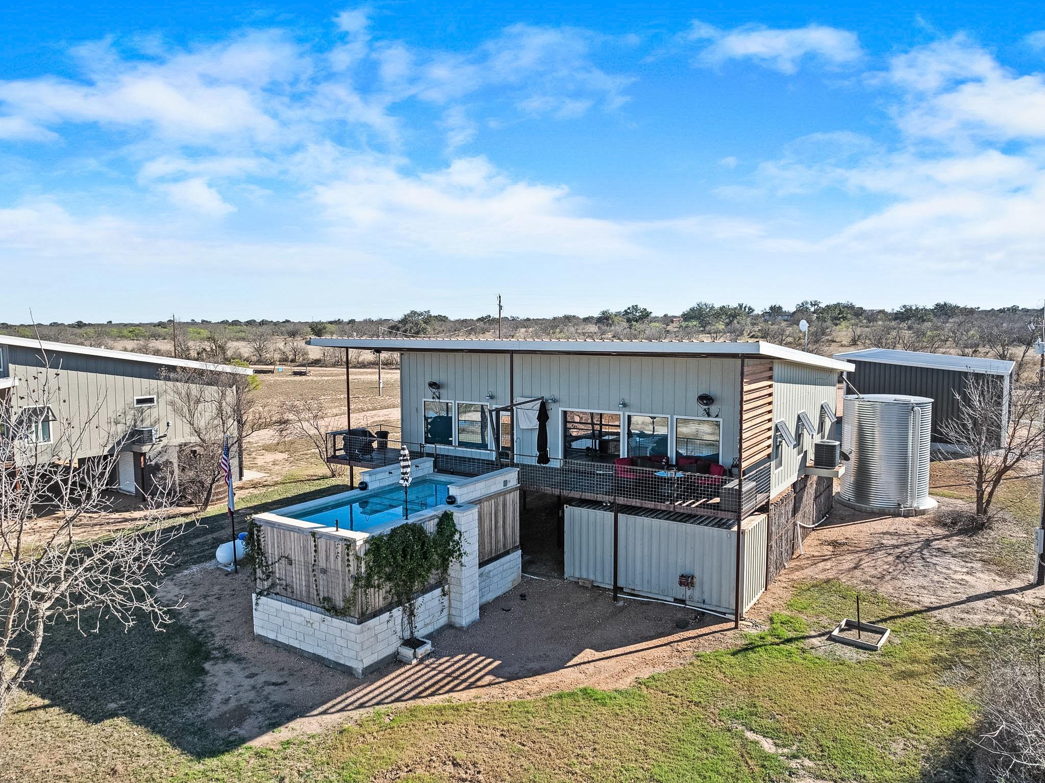 247 Diamond Cross Dr, Llano, TX 78643