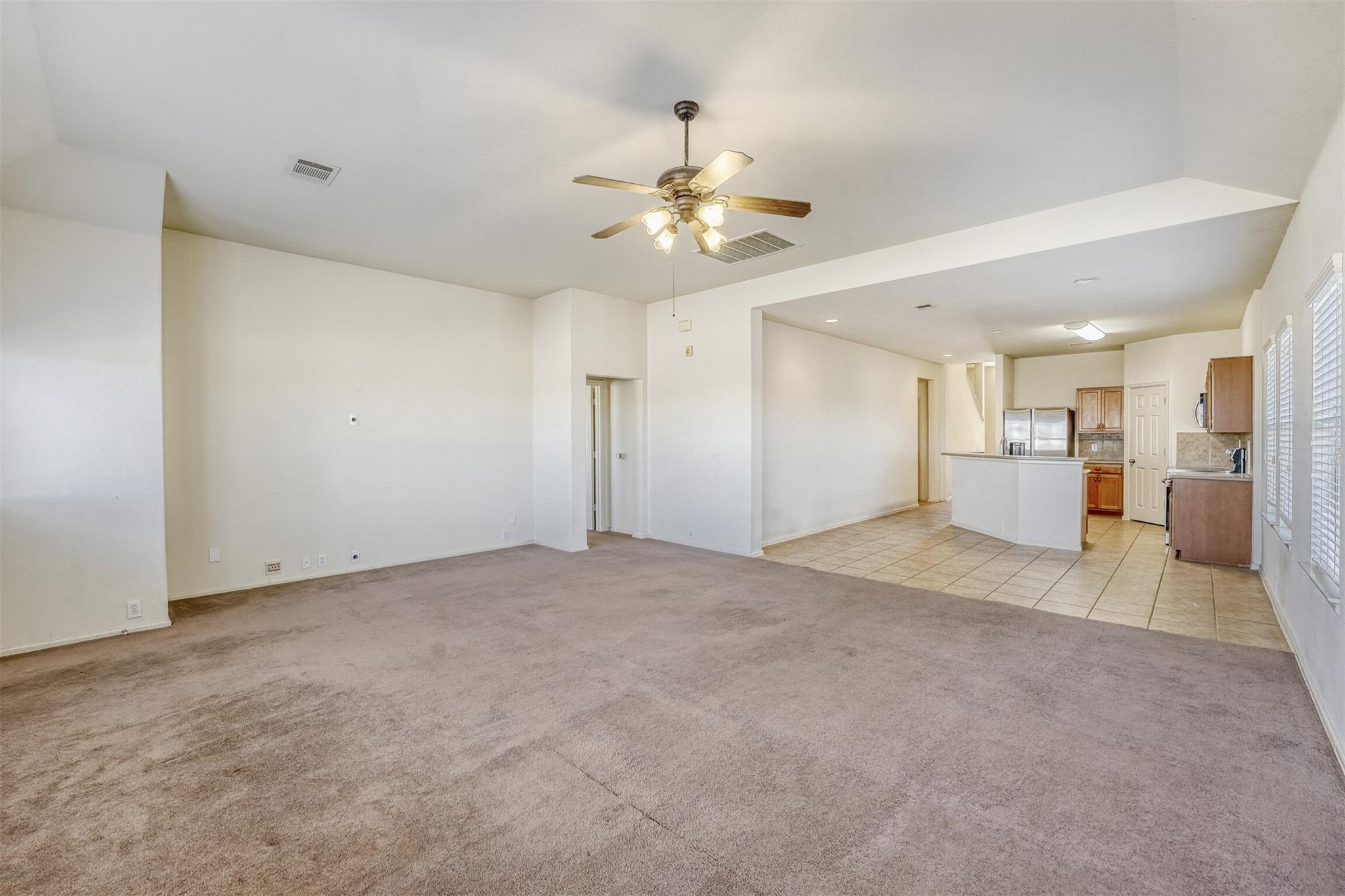 148 Hoot Owl Ln N, Leander, TX 78641