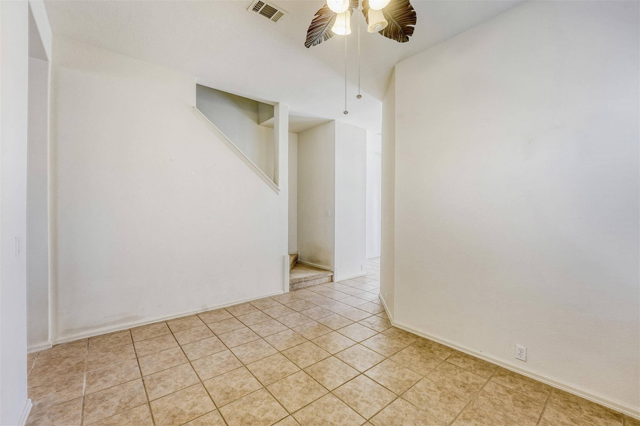 148 Hoot Owl Ln N, Leander, TX 78641