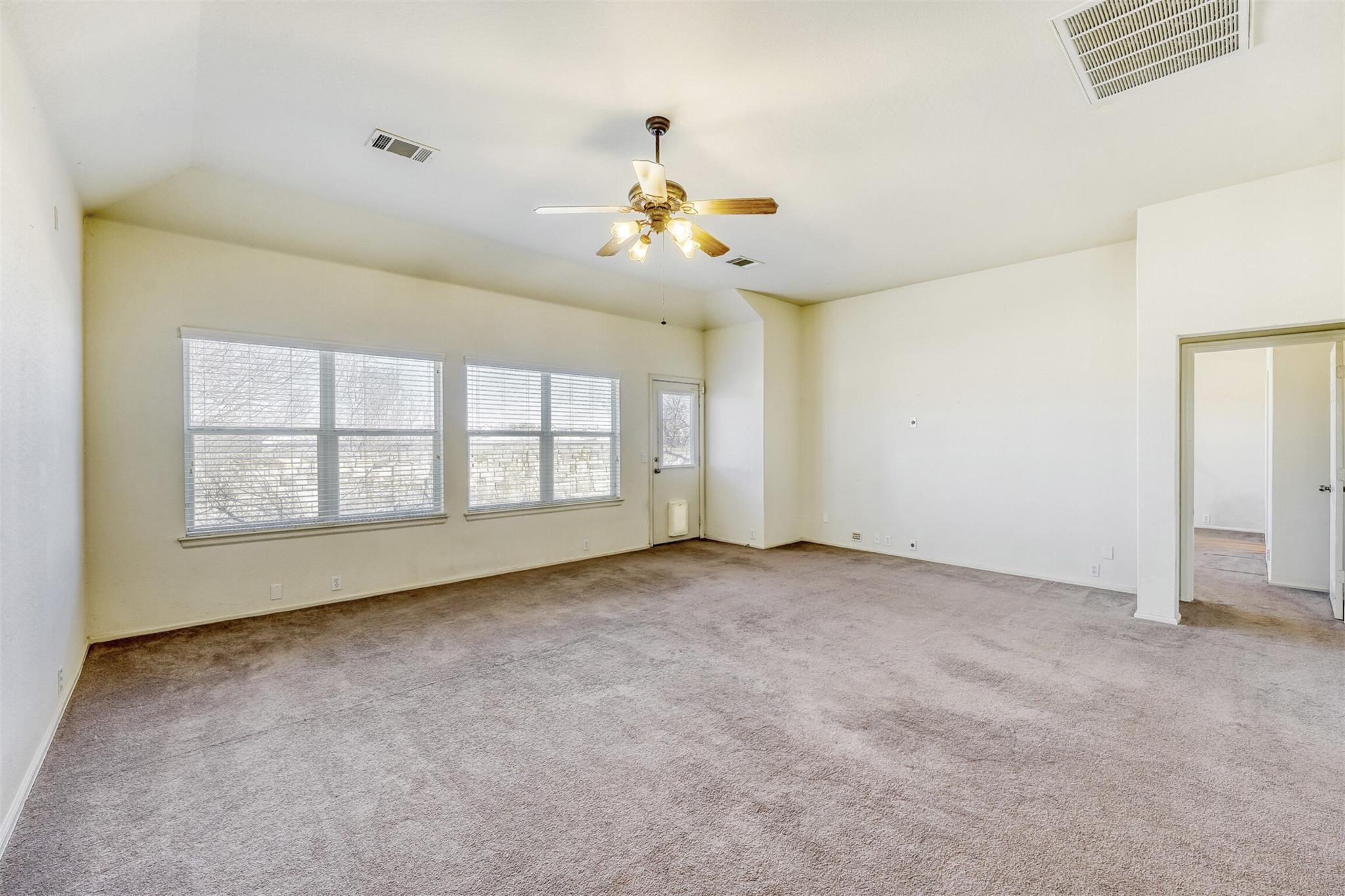 148 Hoot Owl Ln N, Leander, TX 78641