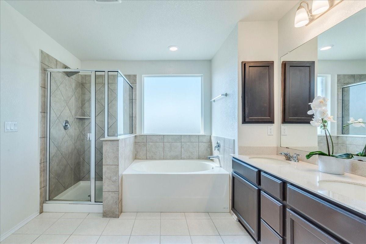 815 Sandhill Branch Dr, Austin, TX 78748