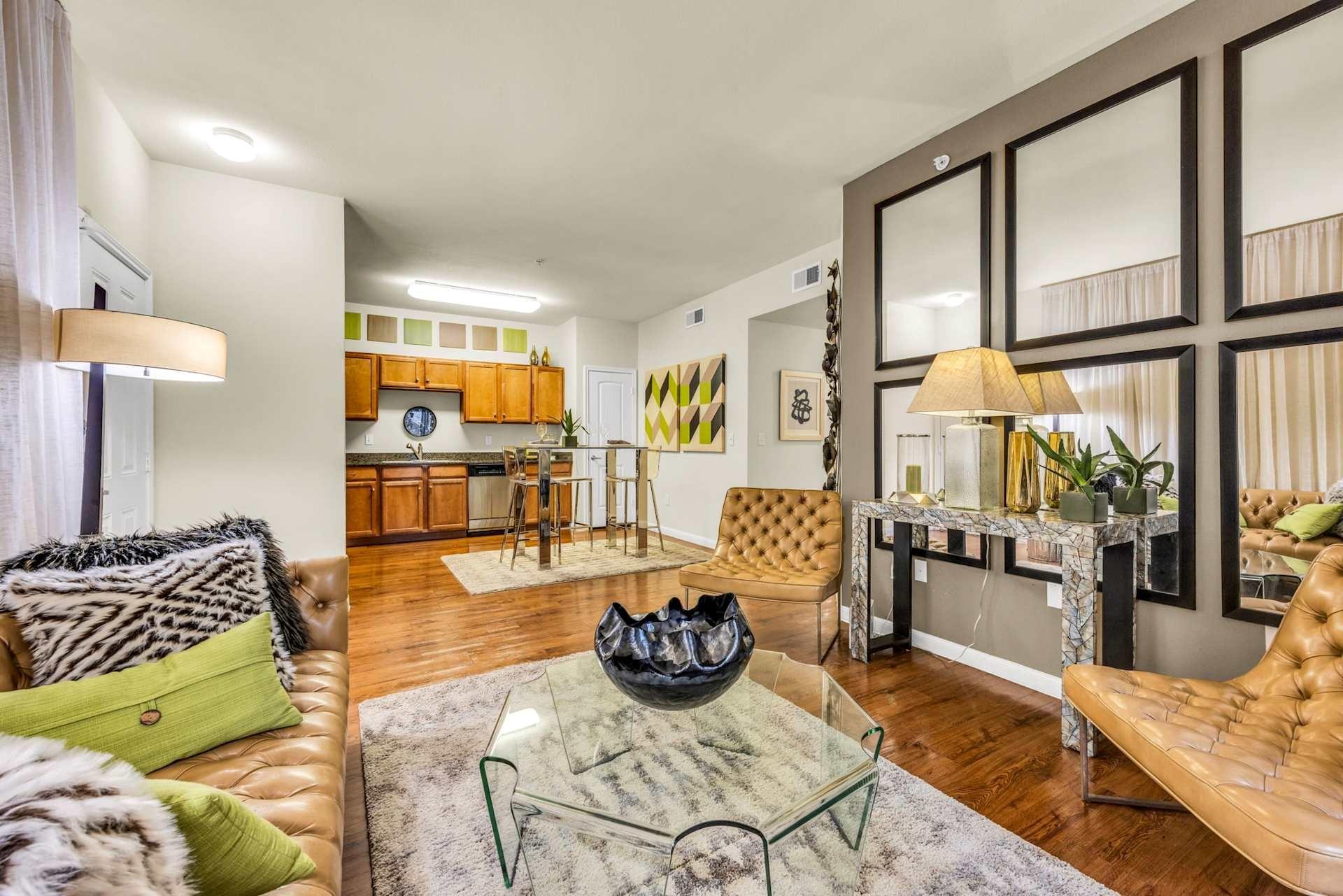 625 E Stassney Ln # 04-4203, Austin, TX 78745