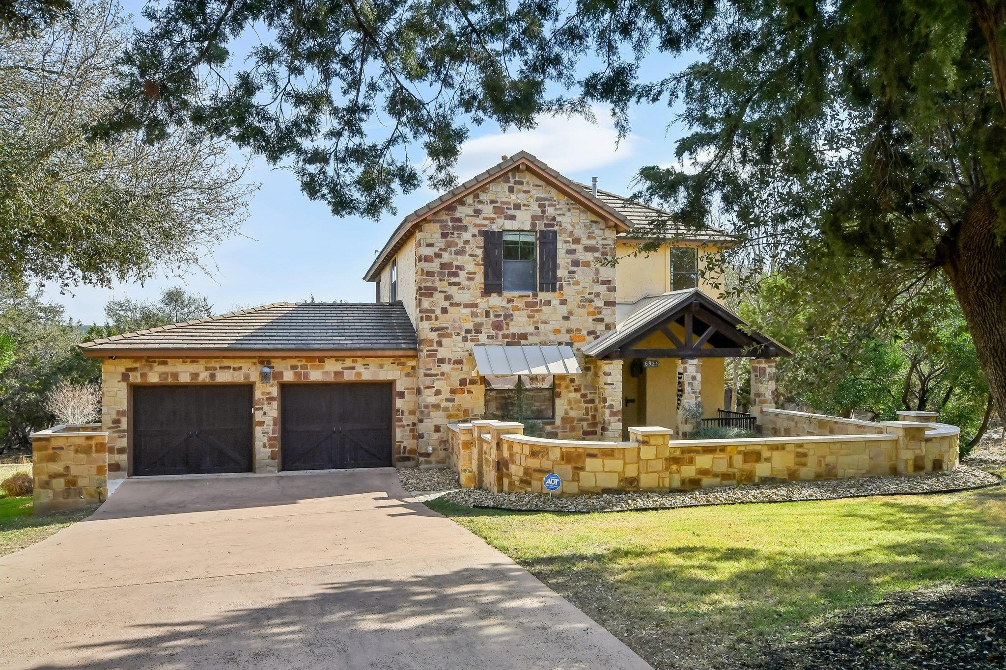 6921 Starboard Cv, Jonestown, TX 78645