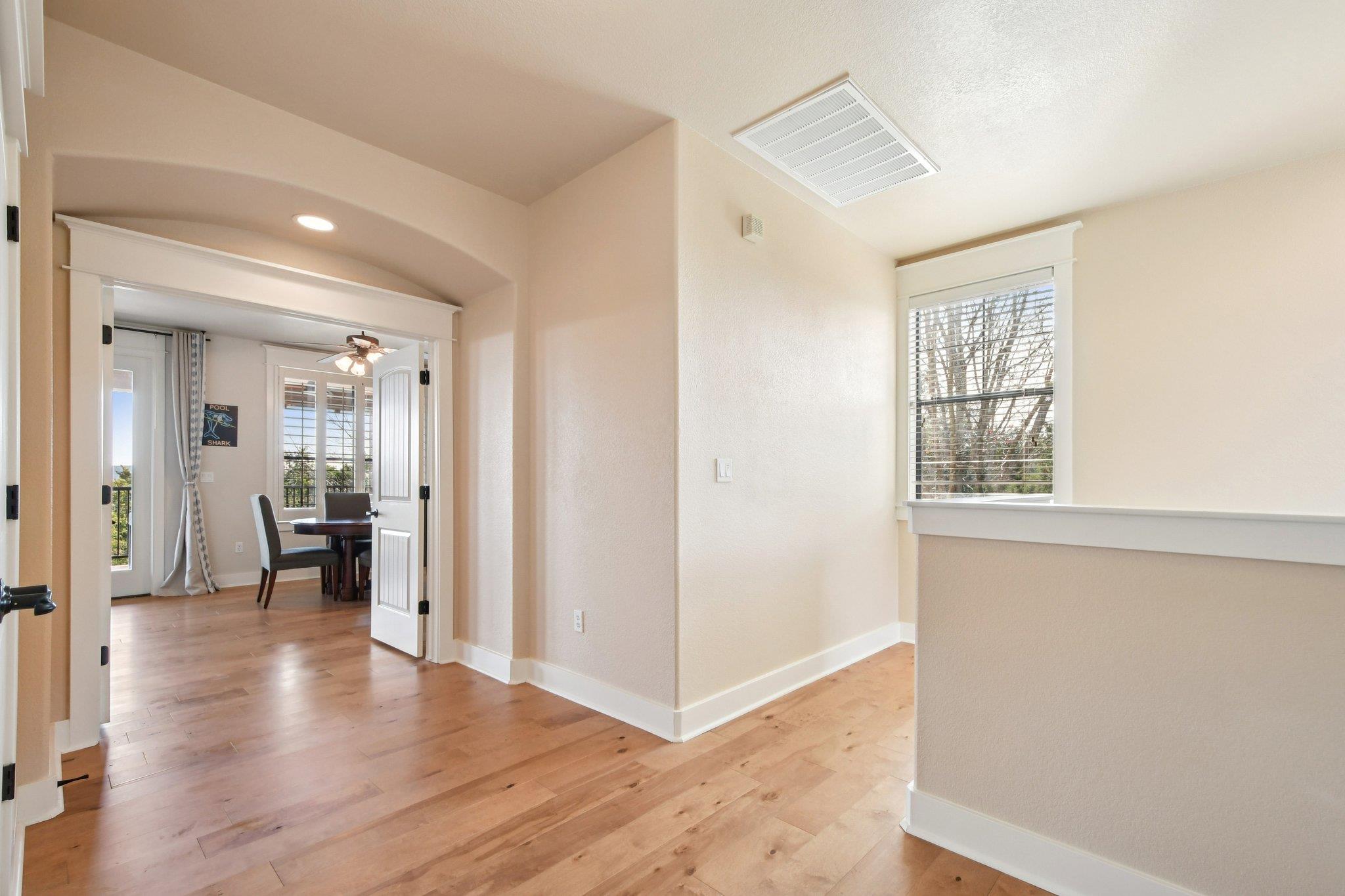 6921 Starboard Cv, Jonestown, TX 78645