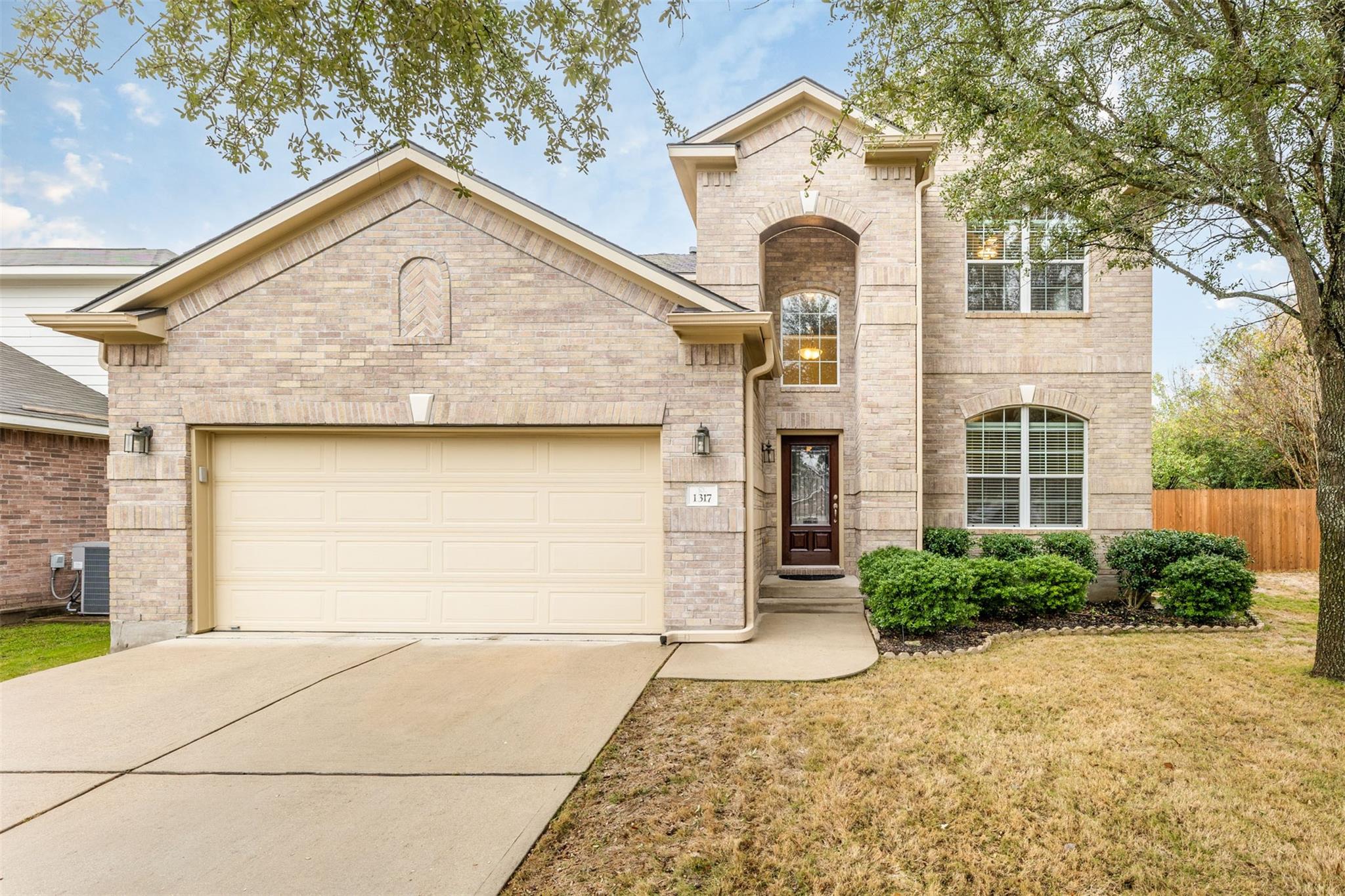 1317 Sundrop Cv, Round Rock, TX 78664